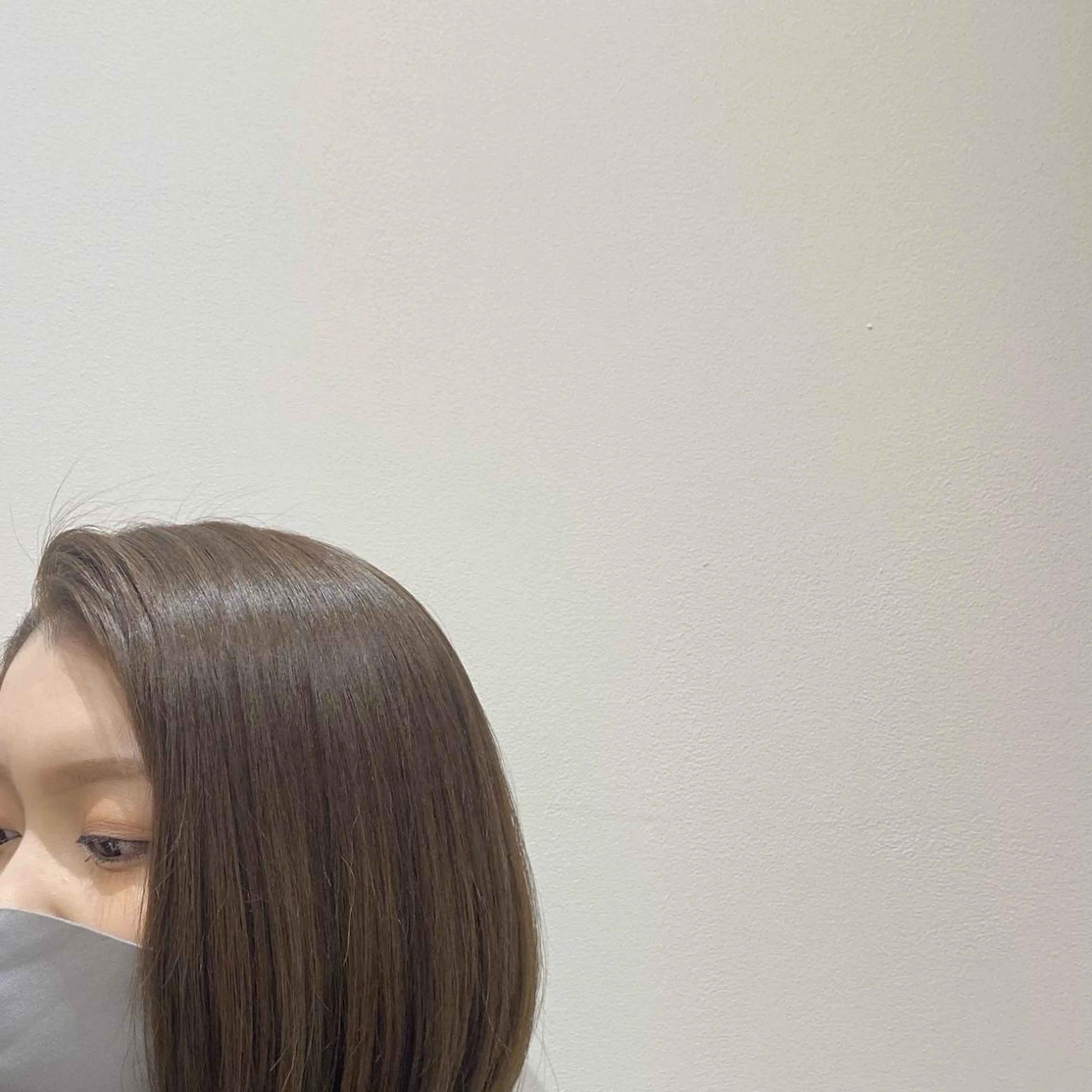 ミディアム カラー 透明感カラー グレージュ 透明感カラー 天羅のヘアスタイル