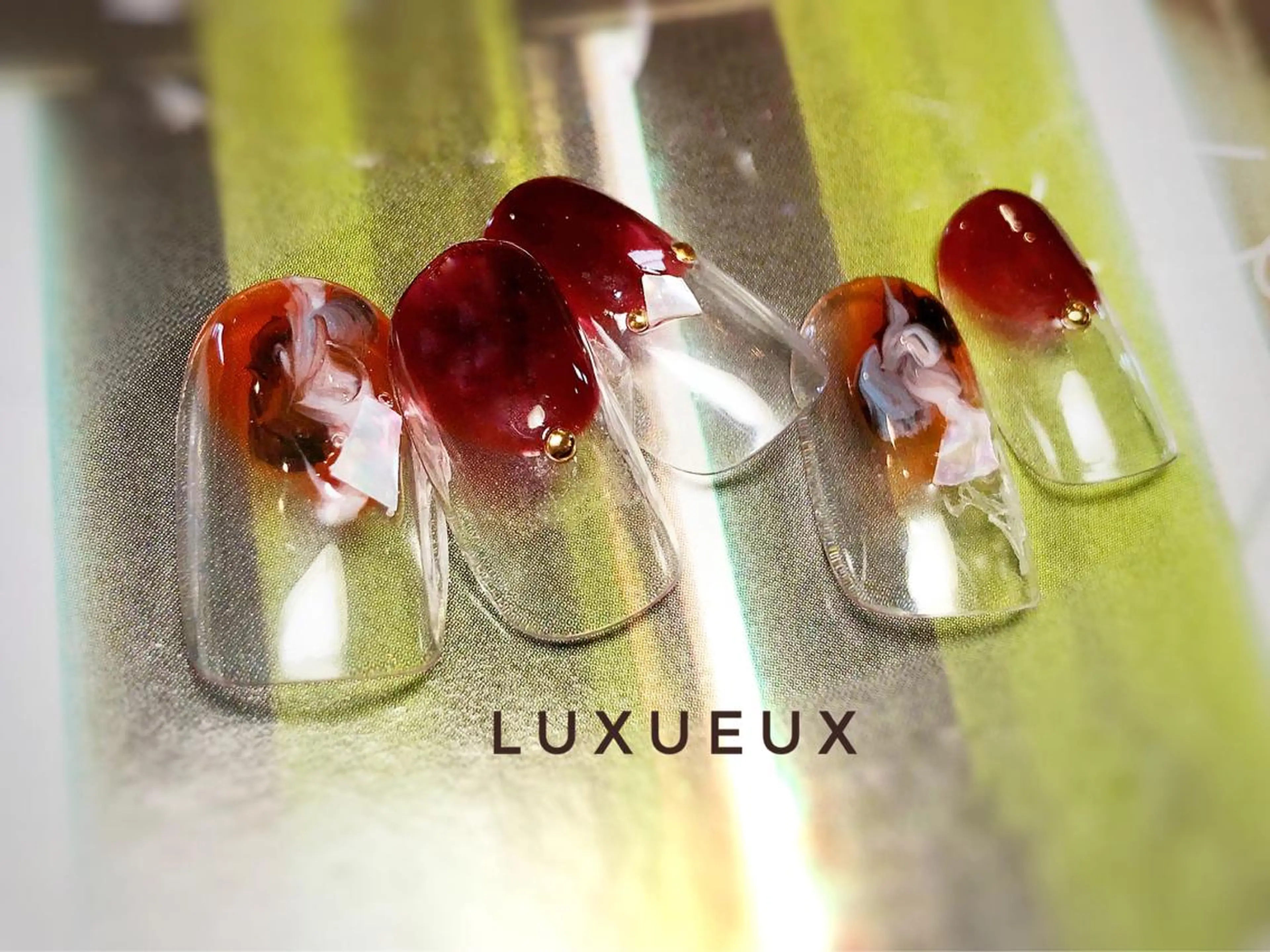 ネイル LUXUEUX春日店 (ルクソー)のネイルデザイン