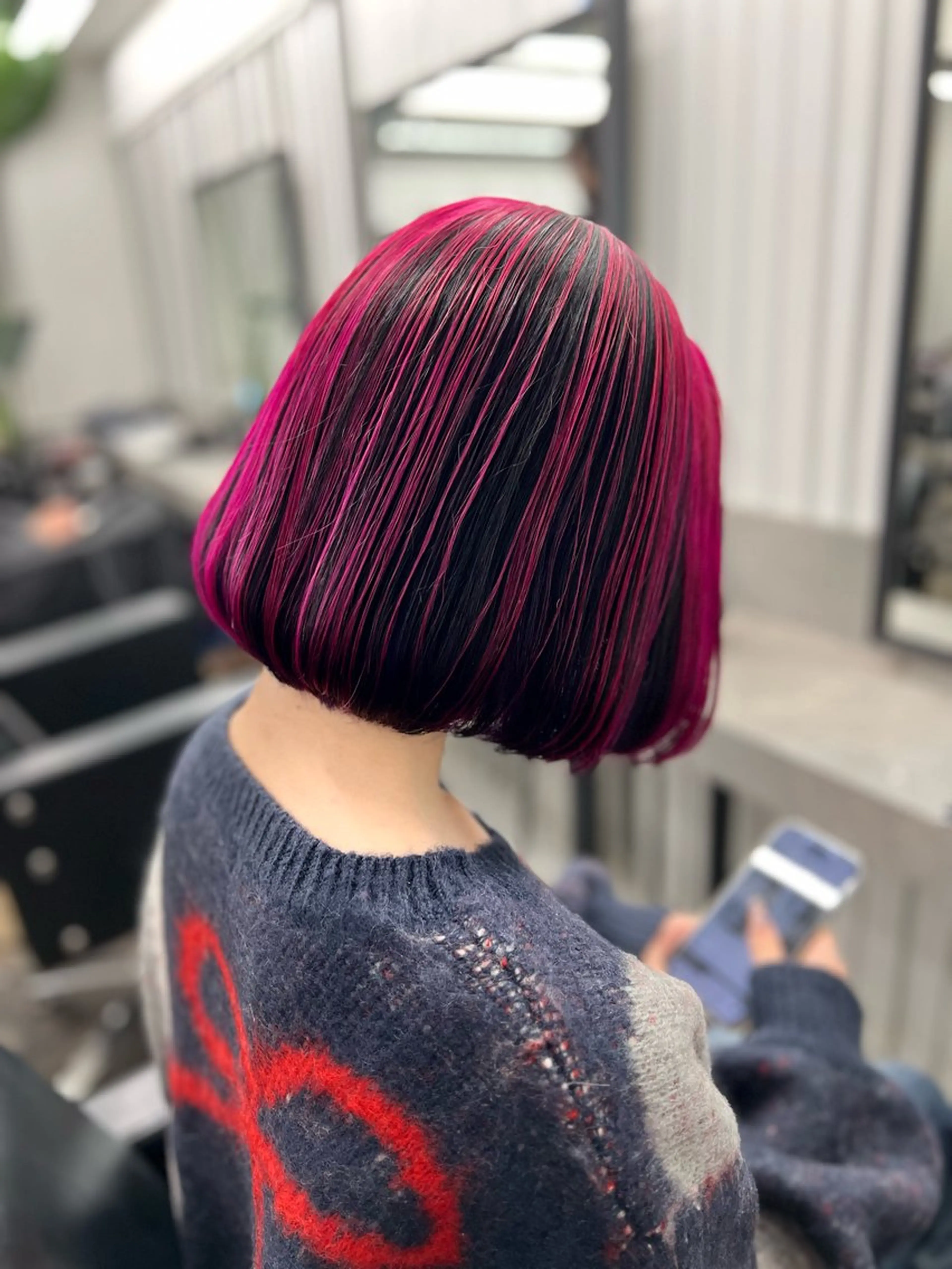 ミディアム カラー 黒髪 デザインカラー ピンクカラー バイオレットカラー カット ヘアカラー 透明感カラー特化🫧 ADLLA.栗原🦋のヘアスタイル