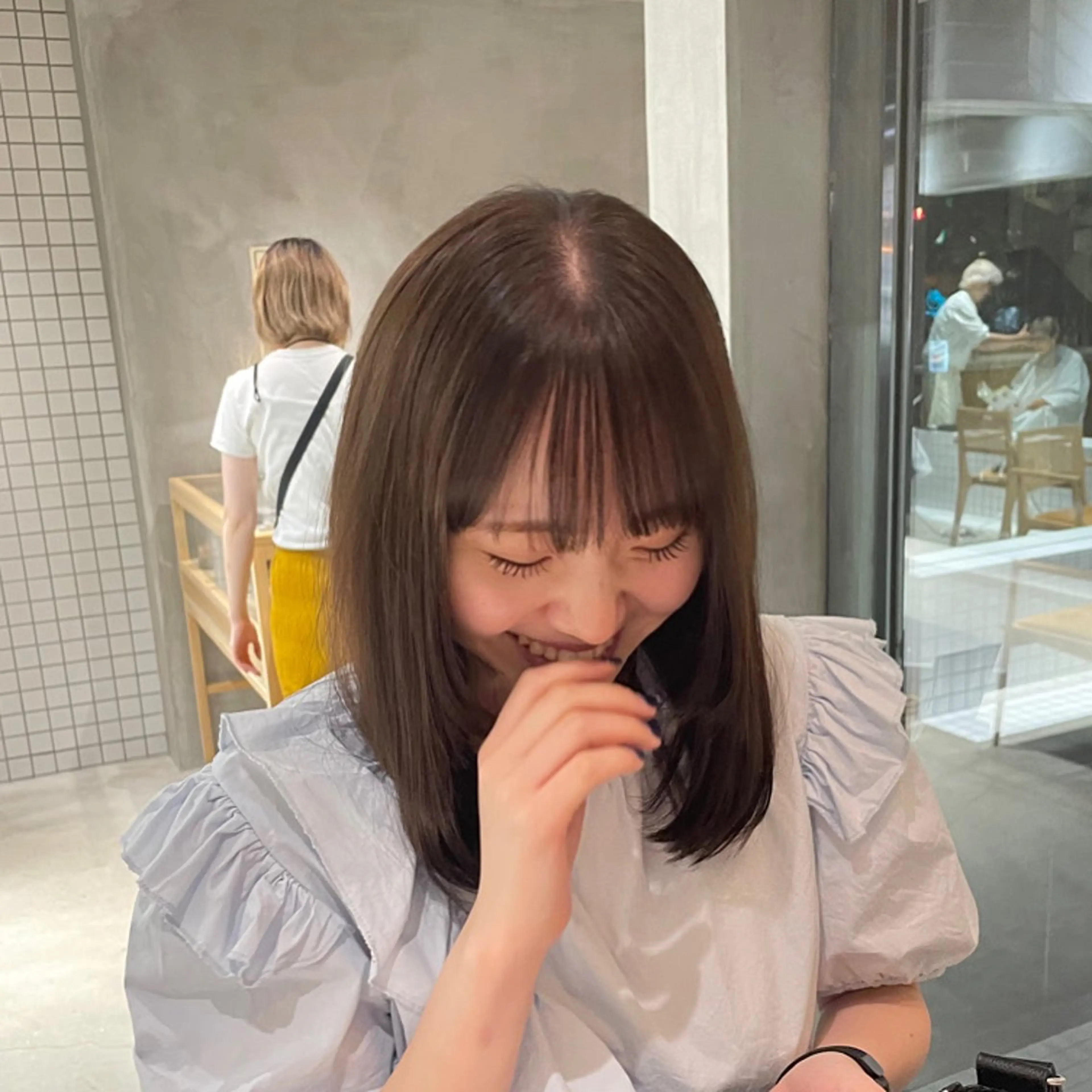 ミディアム カラー 後藤 香乃のヘアスタイル