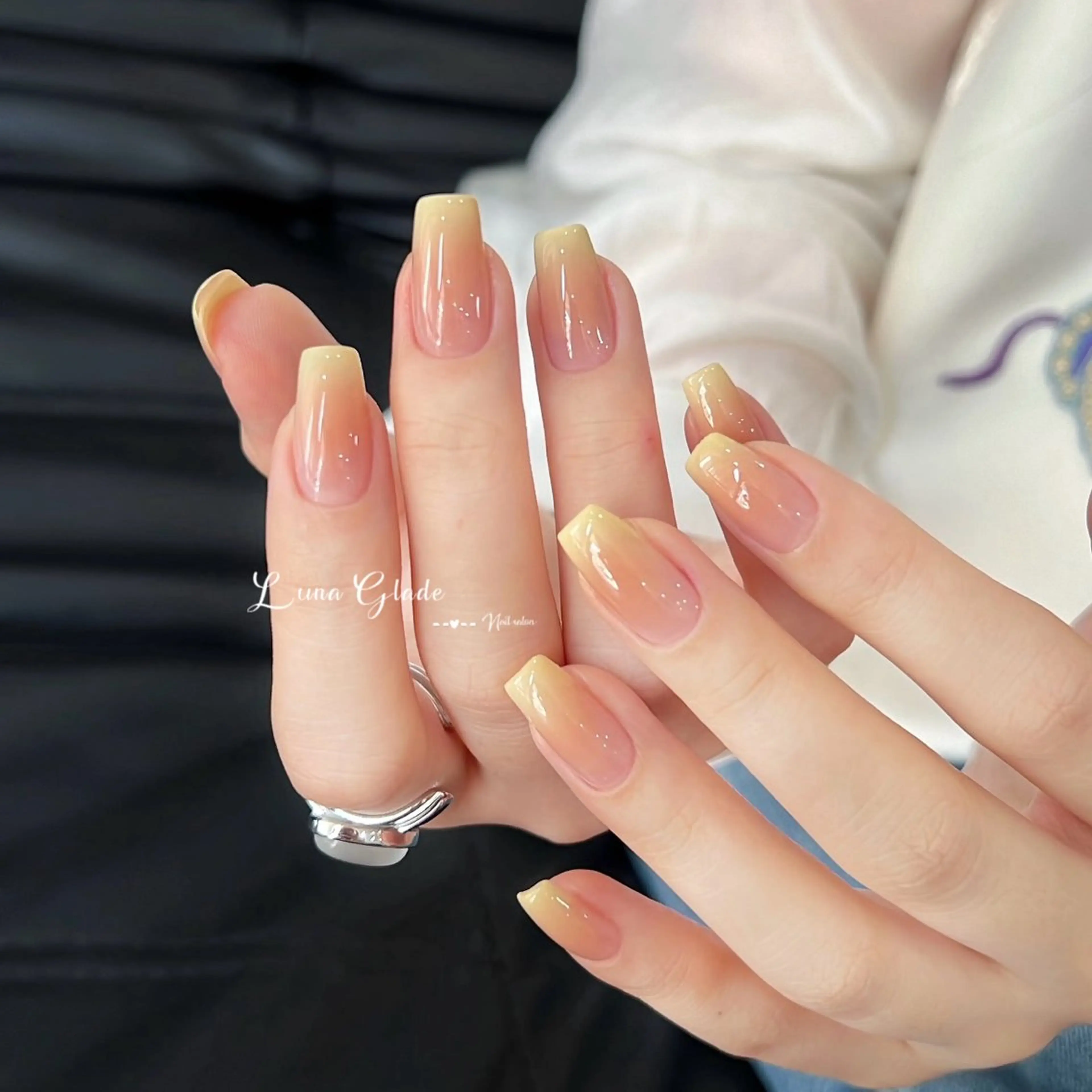 ネイル ハンドネイル Luna Gladeのネイルデザイン