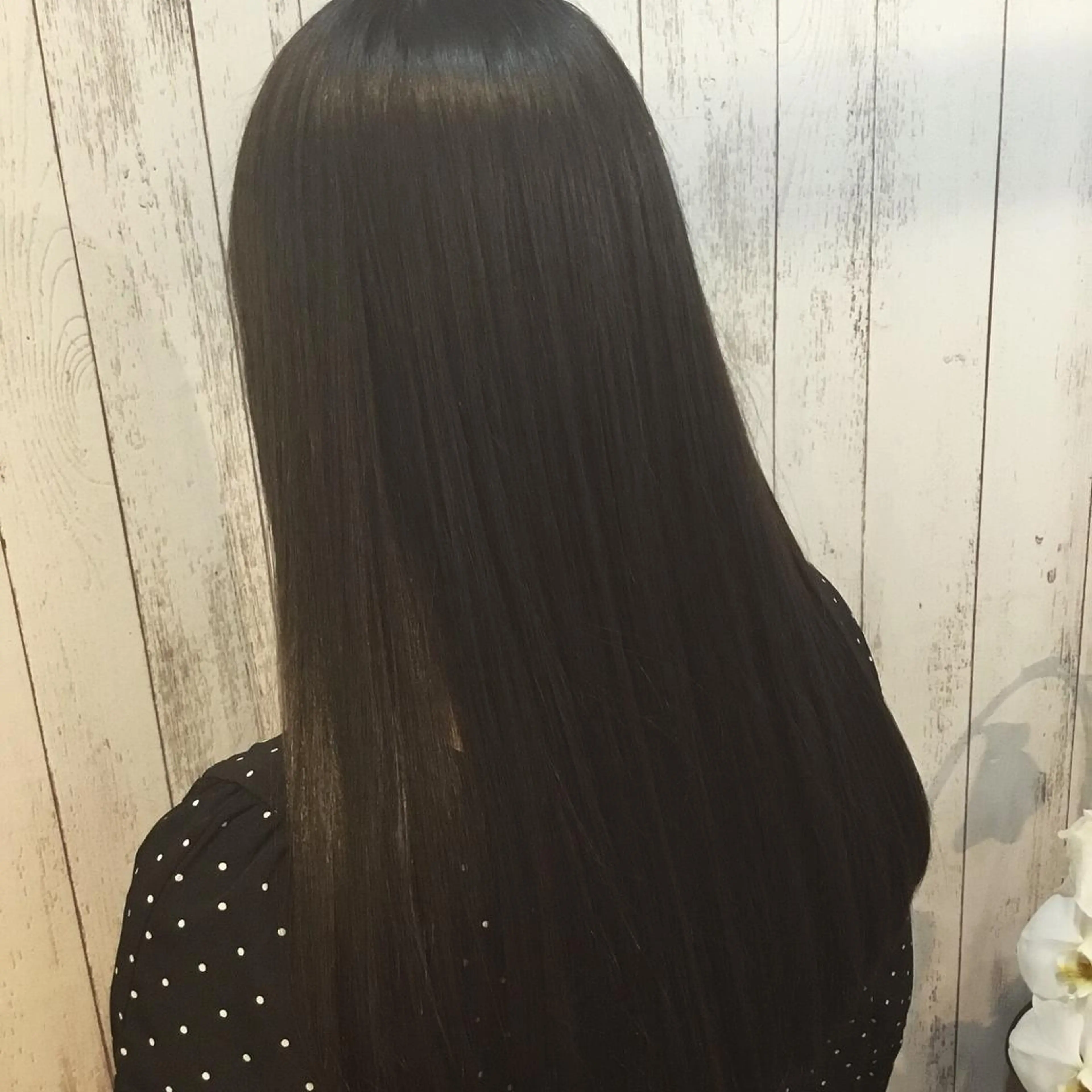 ロング カラー パーマ embrace エンブレイスのヘアスタイル