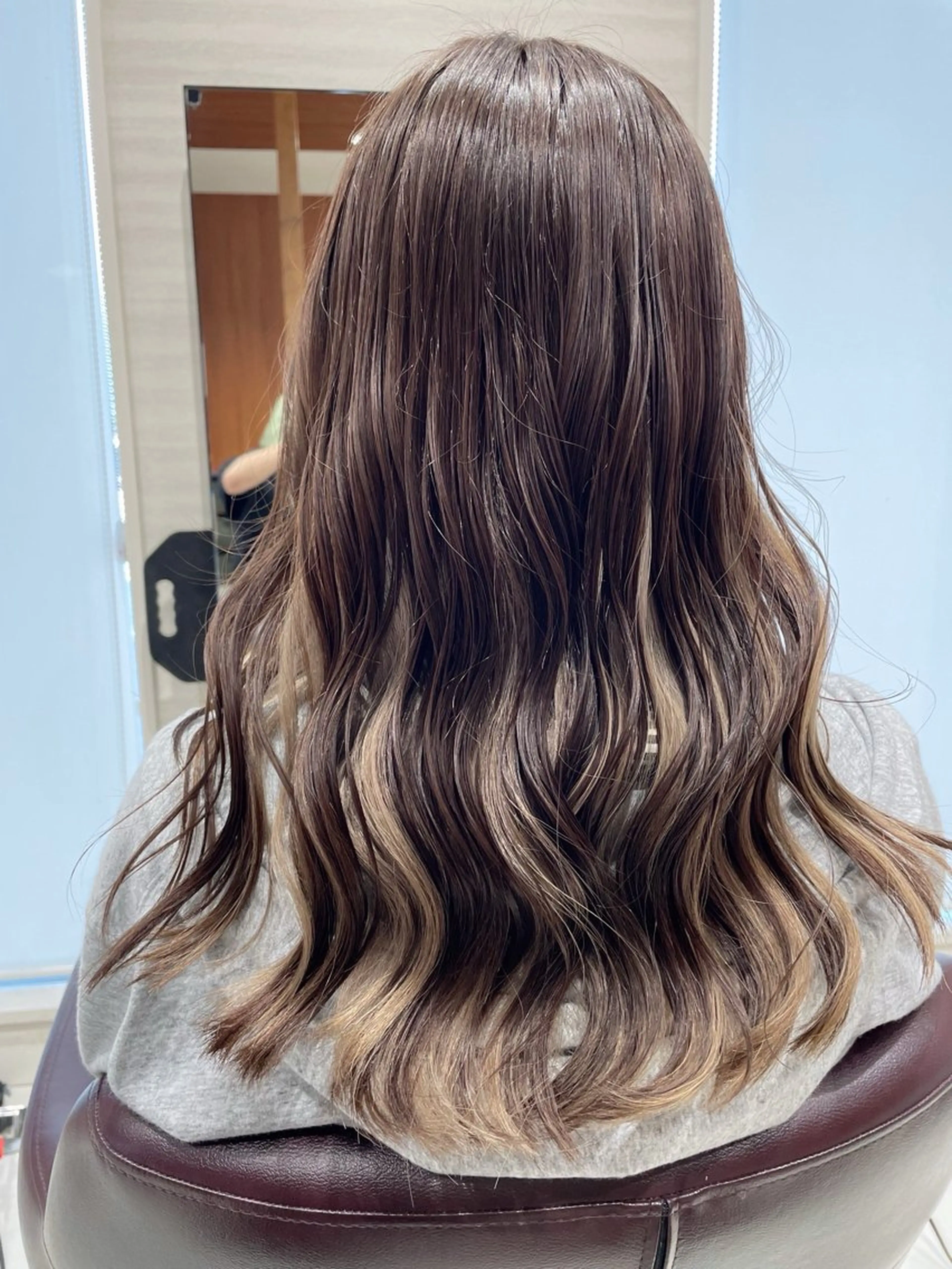 ロング カラー ベージュカラー ミルクティーベージュ 中澤 壱太のヘアスタイル