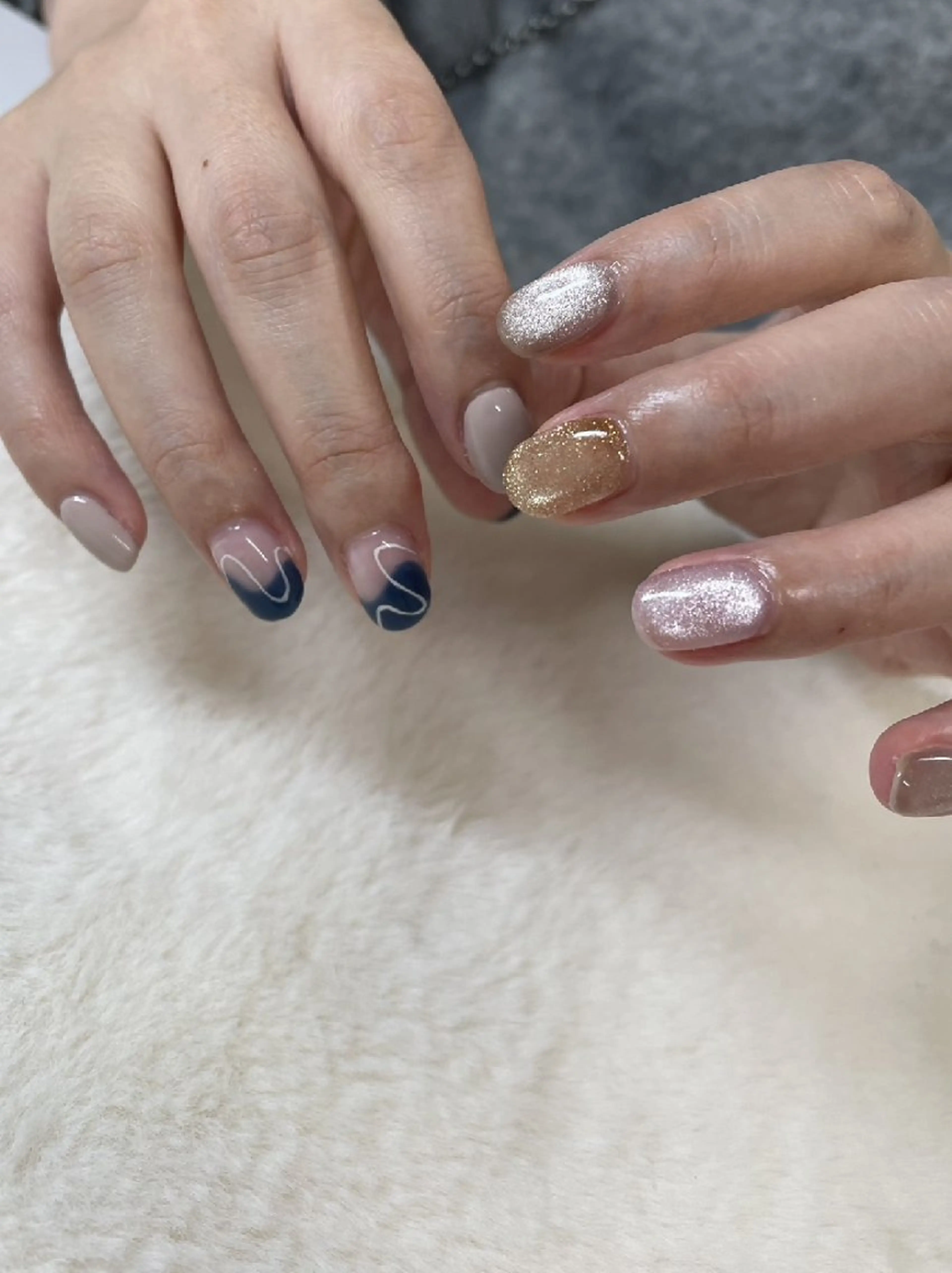 ネイル マグネットネイル ニュアンスネイル ハンドネイル ハンドケア 心斎橋Salon Epokkuのネイルデザイン