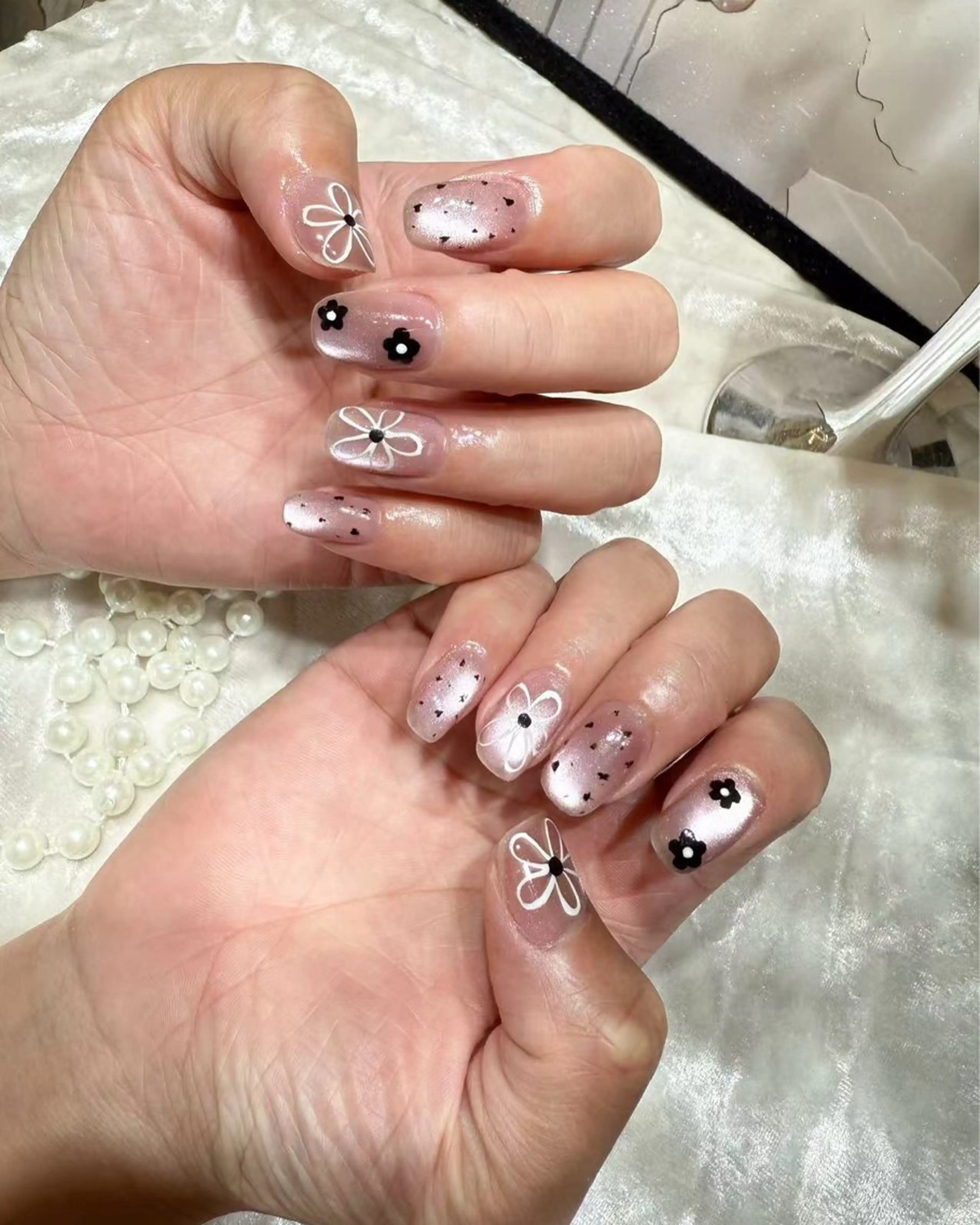 ネイル アートネイル フットネイル ジェルネイル ハート マグネットネイル babarla Nailのネイルデザイン