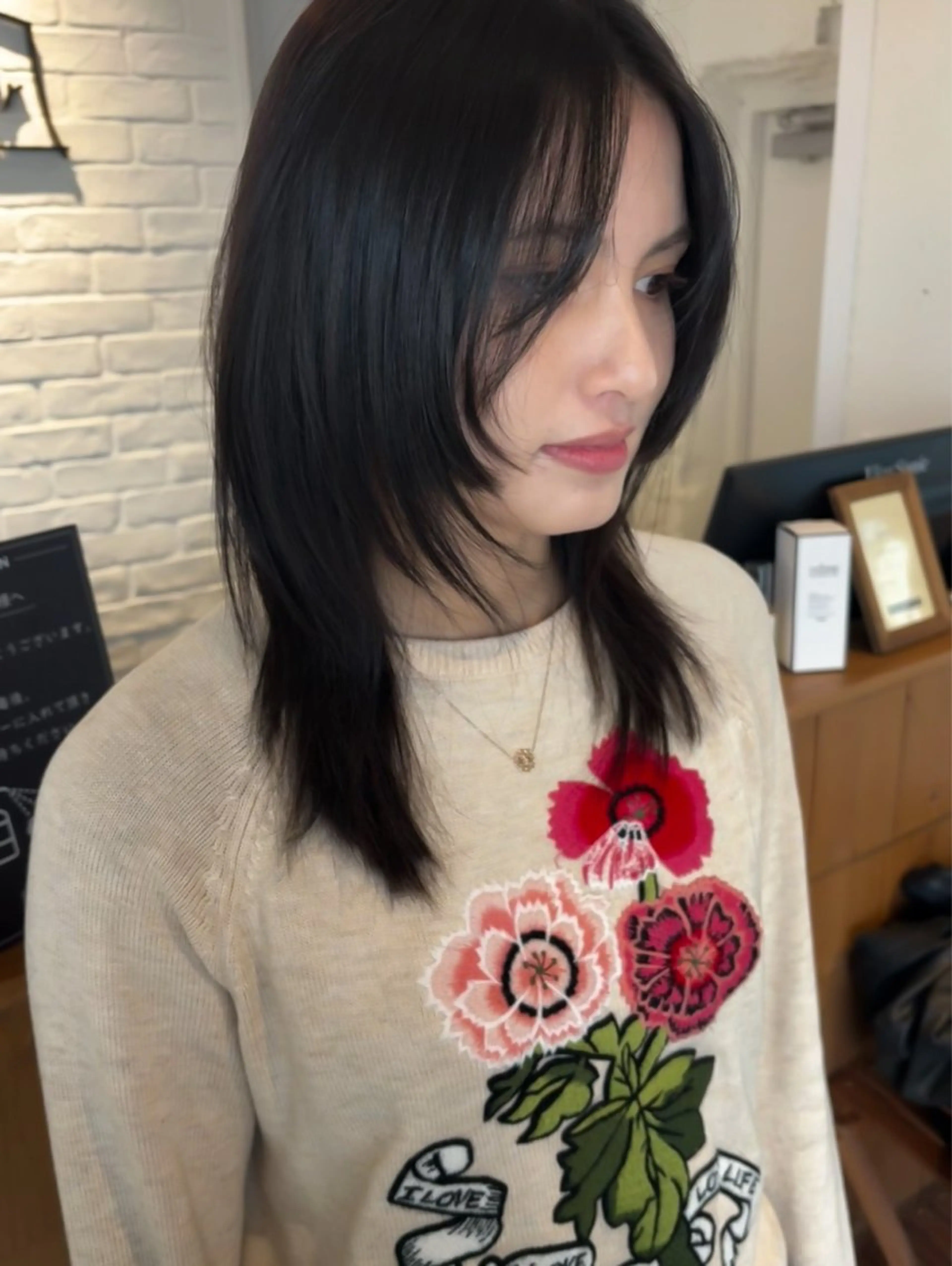 ミディアム カラー ブリーチカラー🫧 森　凪沙のヘアスタイル