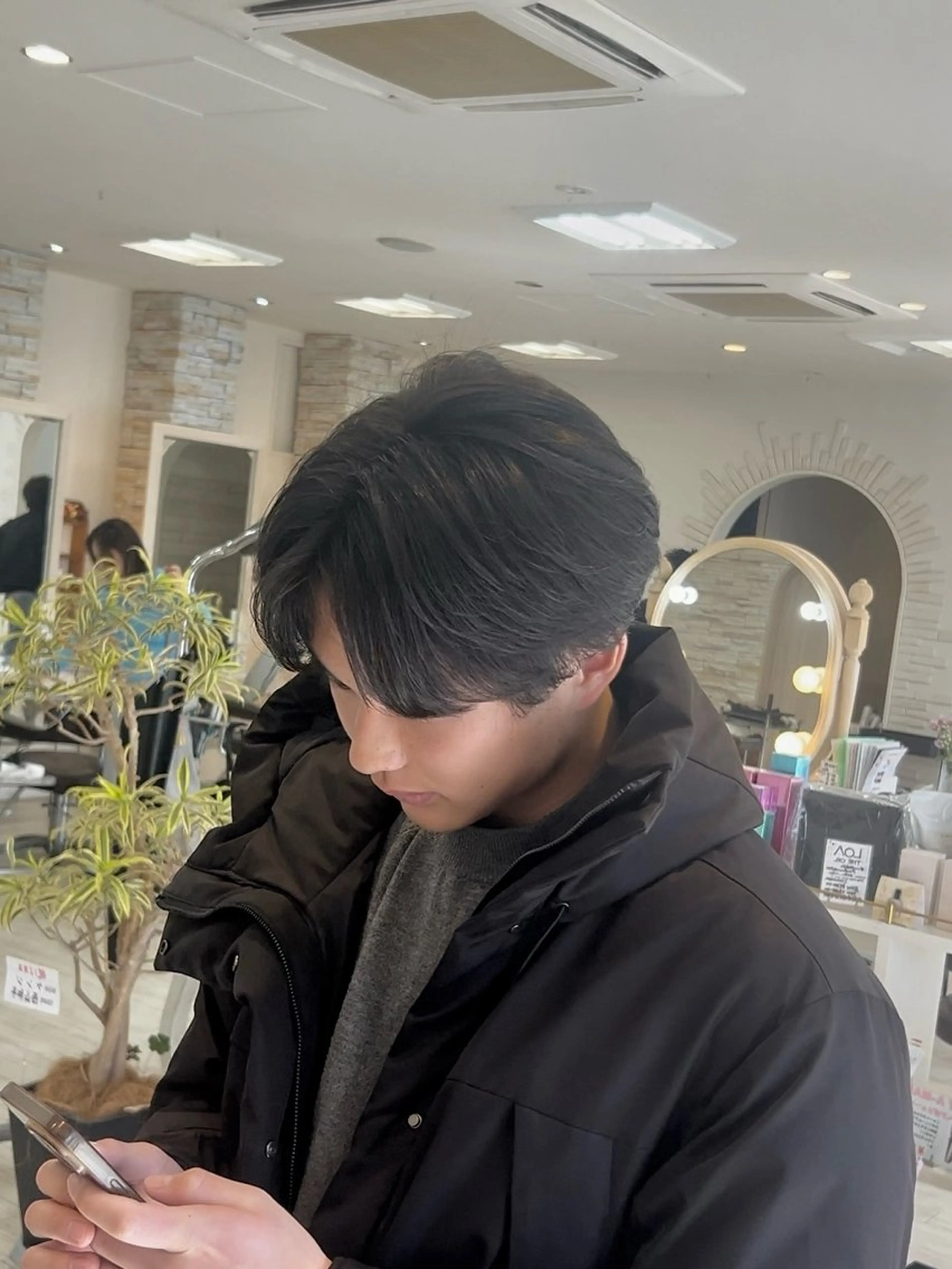ショート メンズ センターパート メンズ韓国風 韓国風ヘア やまもと ほなみのヘアスタイル