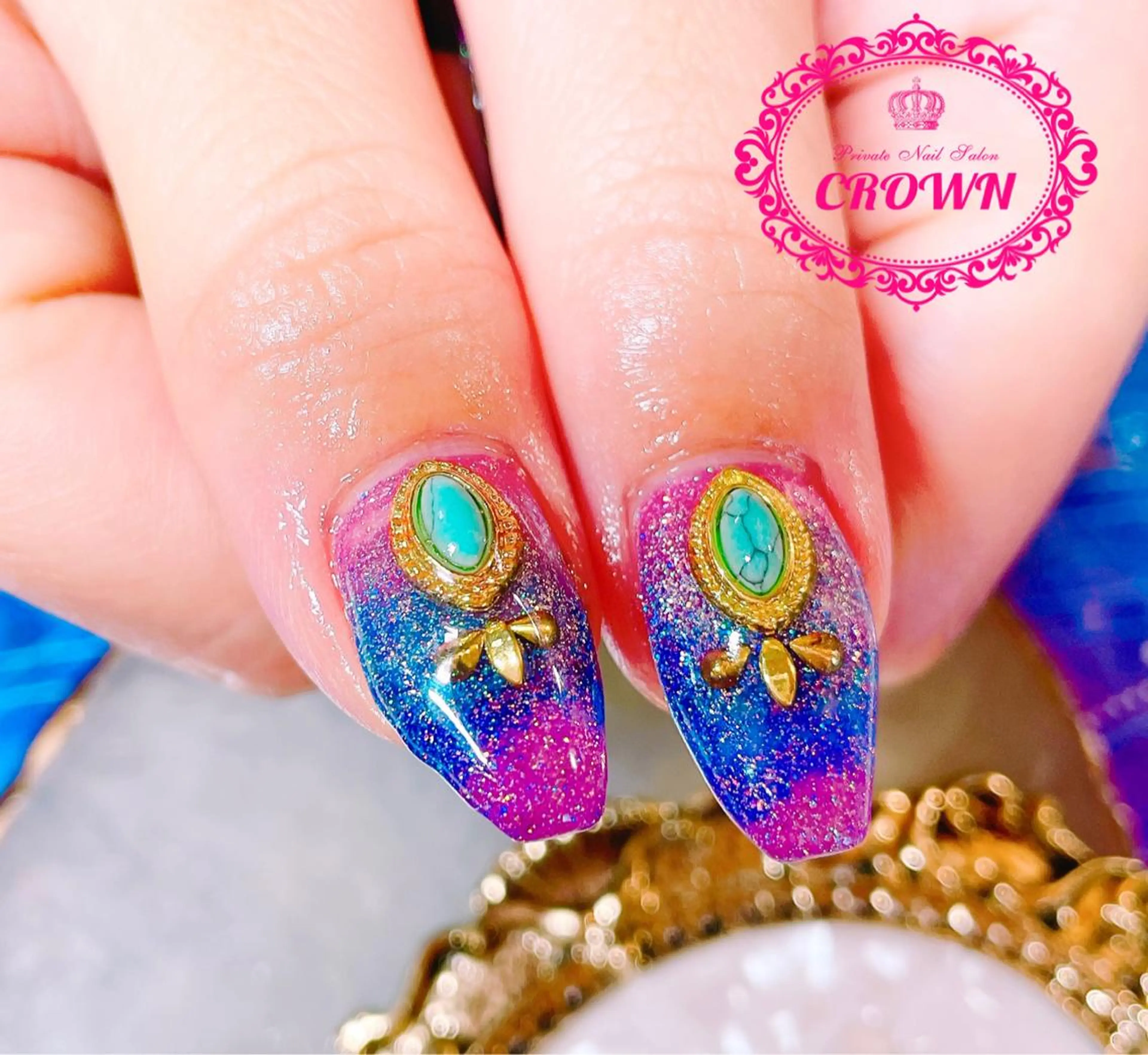 ネイル ハンドネイル CROWN プライベートサロンのネイルデザイン