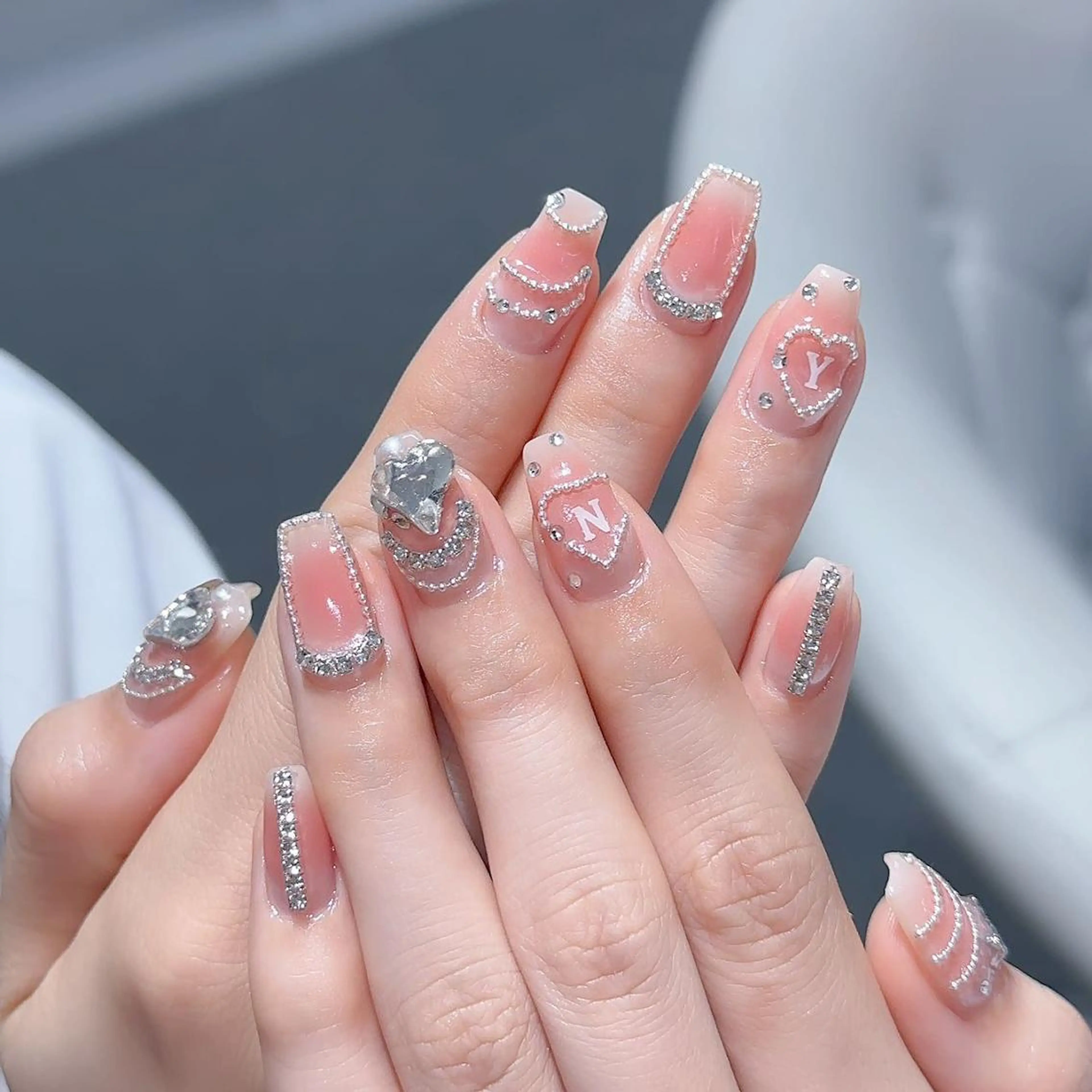 ネイル ハンドネイル Queens momoのネイルデザイン