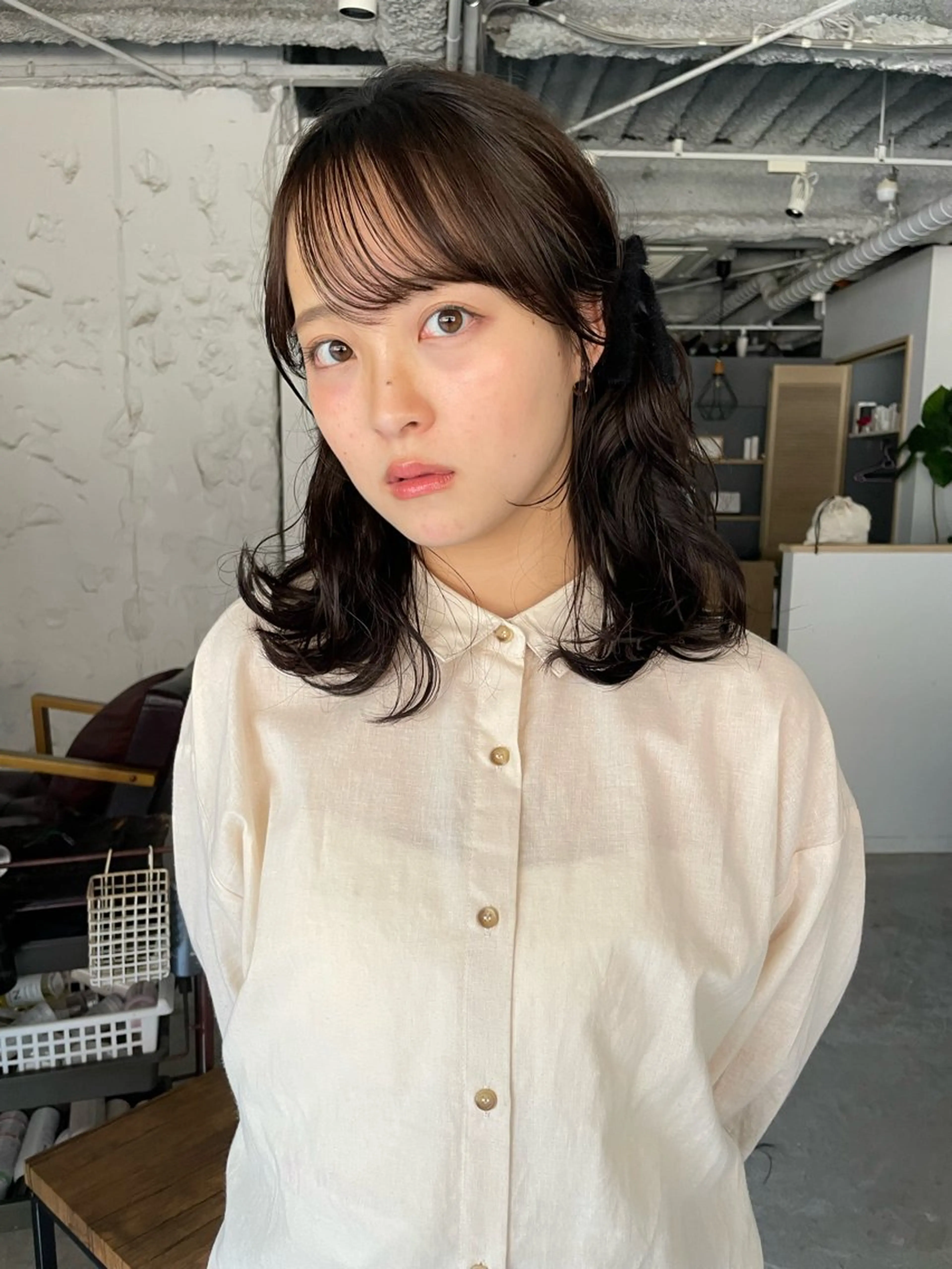 ミディアム カラー 伸ばしかけ レイヤーカット カット ヘアカラー トリートメント ヘッドスパ レイヤー×初 パーマ|hinakoのヘアスタイル