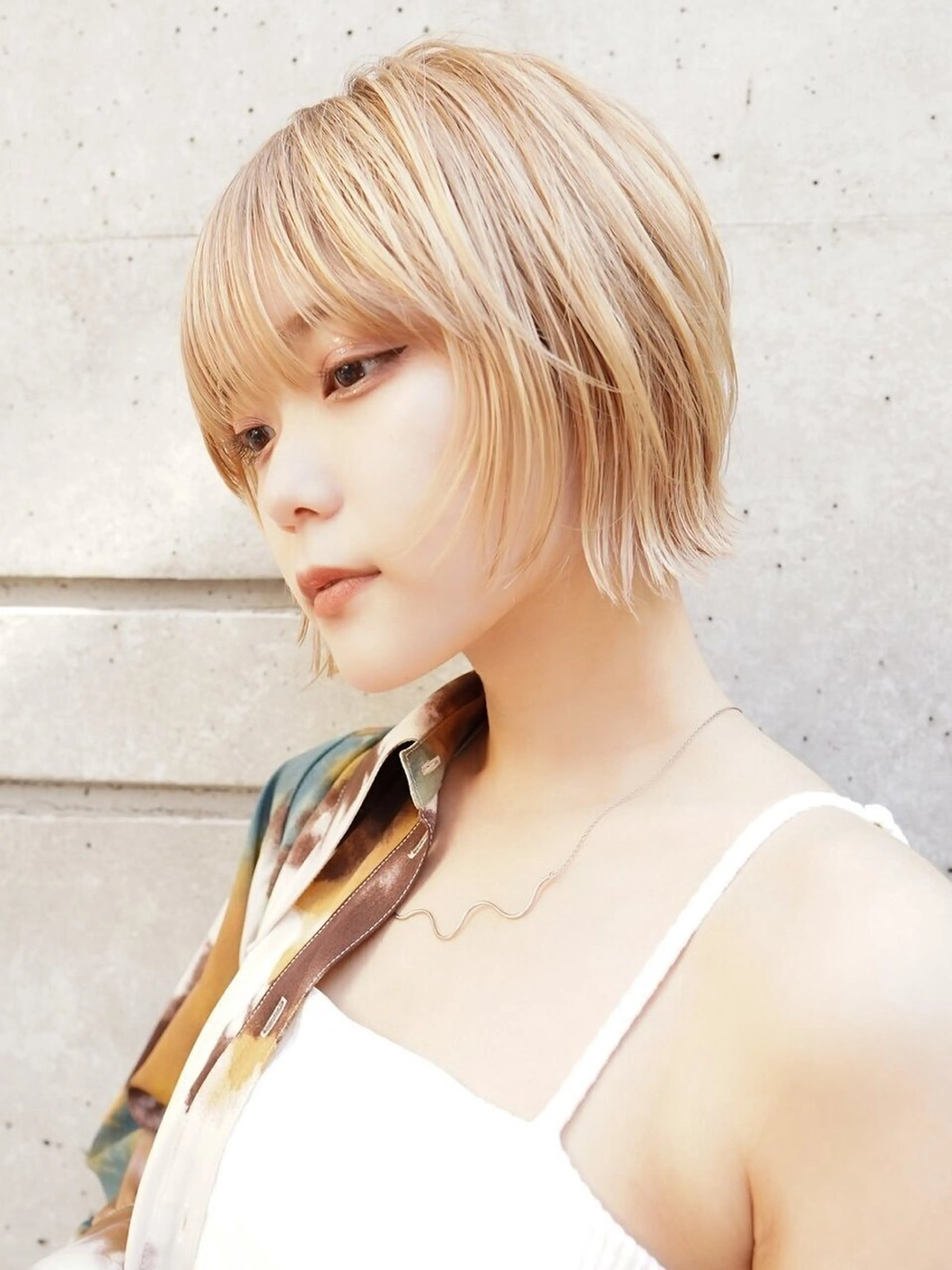 カラー ベージュカラー ブリーチ 透明感カラー ハイトーンカラー ミルクティーベージュ カット ヘアカラー 韓国ヘア髪質改善✖️ パーソナルカラー吉岡のヘアスタイル