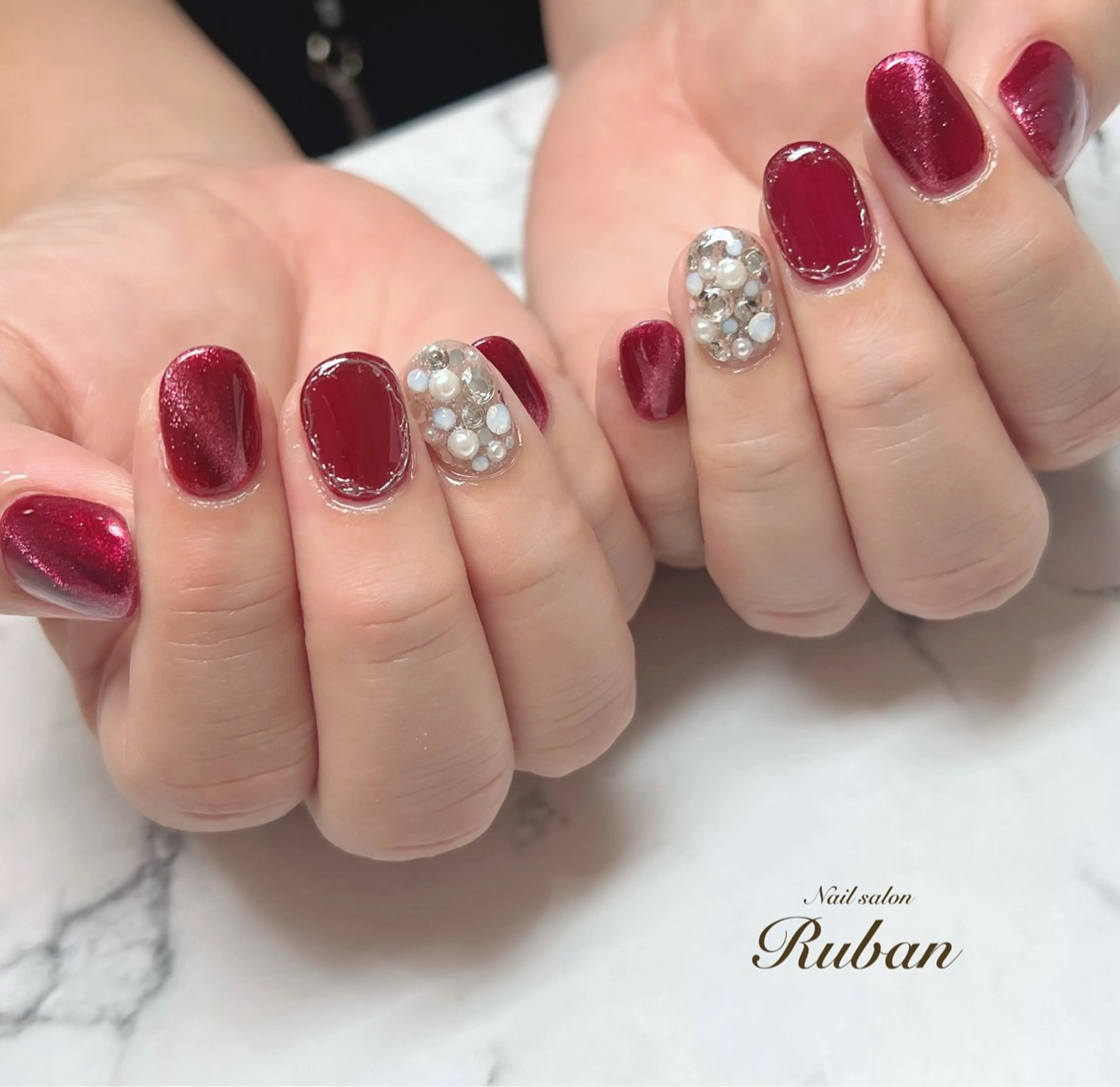 ネイル アートネイル ボルドー マグネットネイル 持ち込み Nail salon Rubanのネイルデザイン