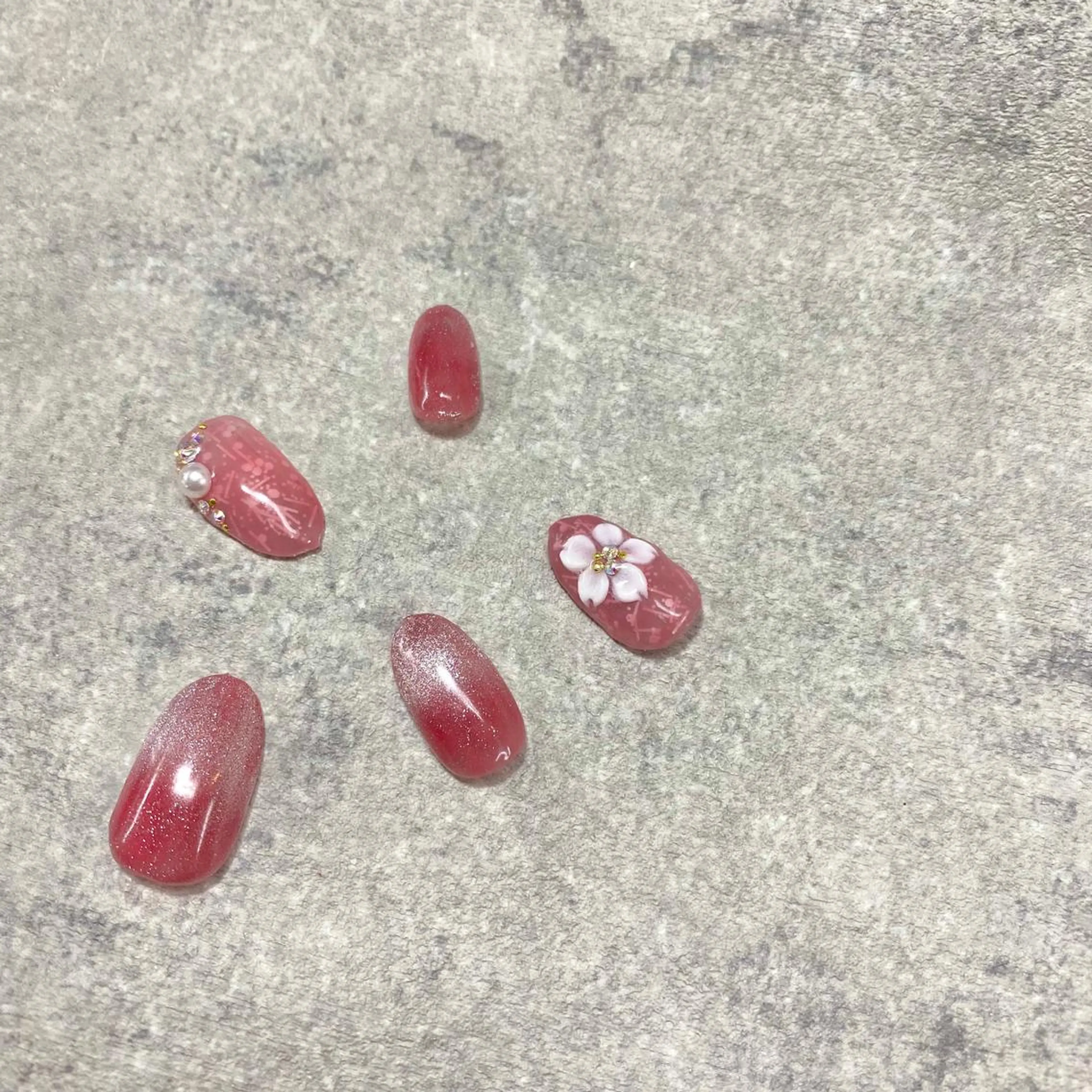 ネイル フットネイル フレンチネイル ジェルネイル グラデーション キラキラネイル ハンドネイル .N YUKIのネイルデザイン