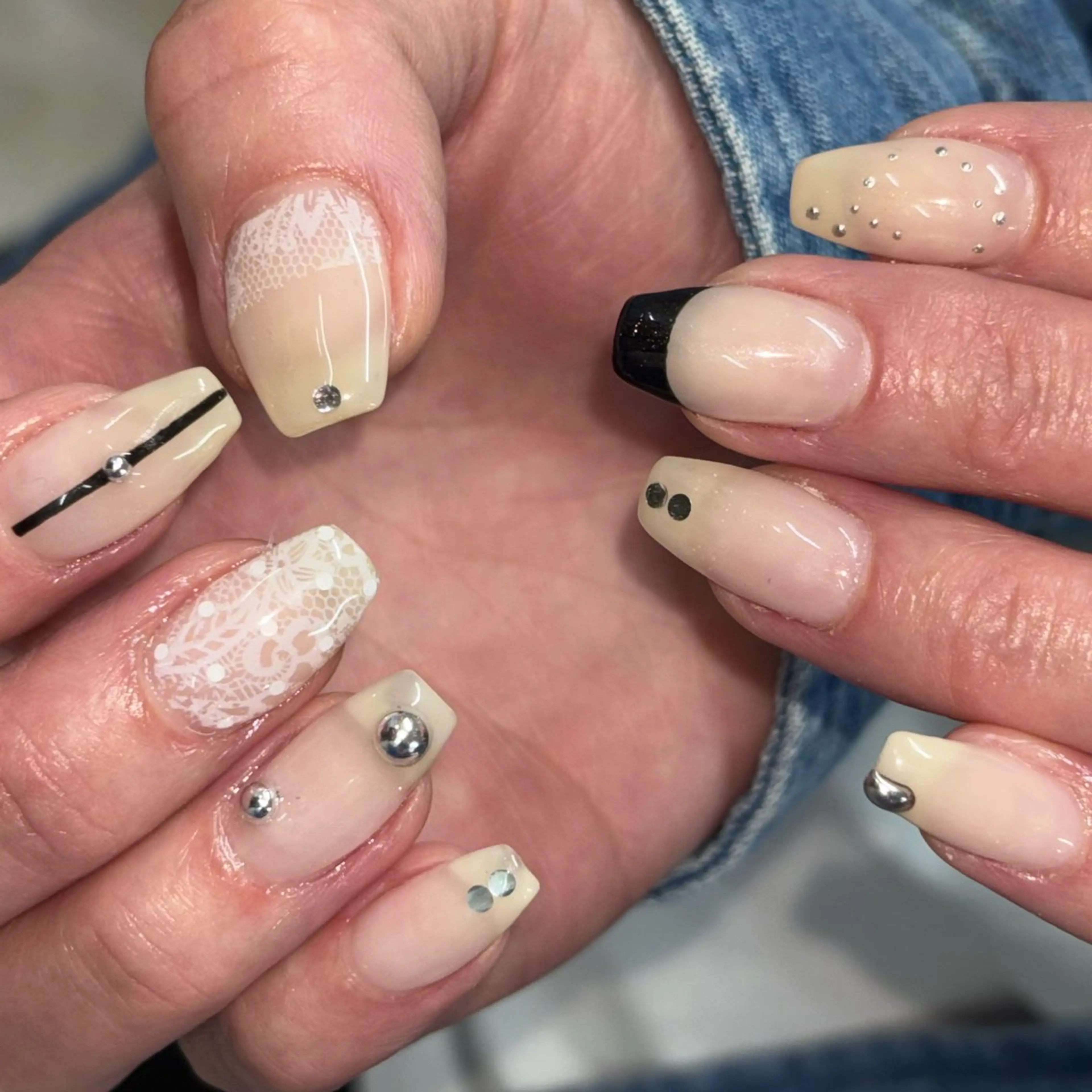 ネイル ハンドネイル フットネイル yuri / 個性派nailのネイルデザイン