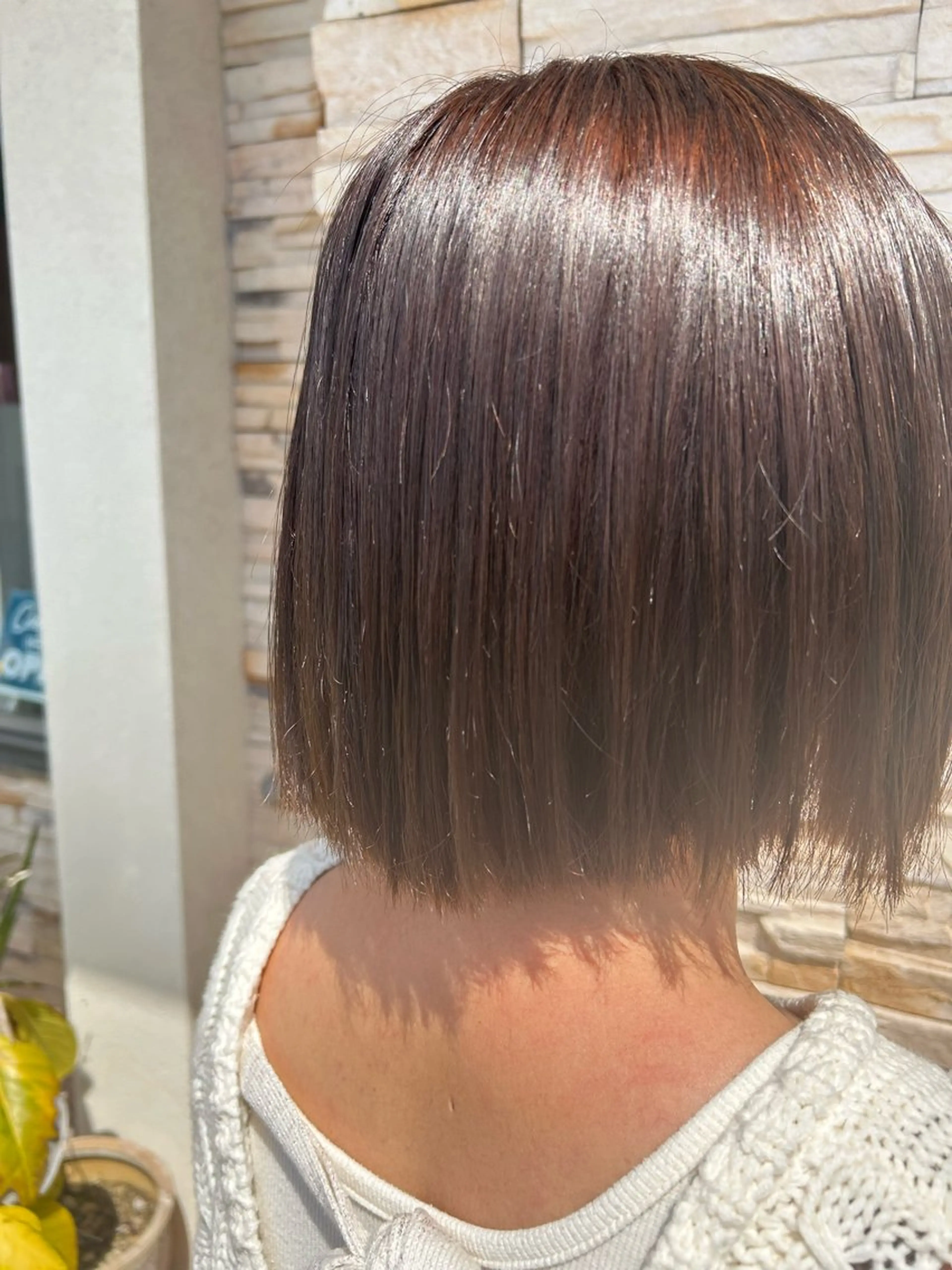 カラー TERUYA shionのヘアスタイル