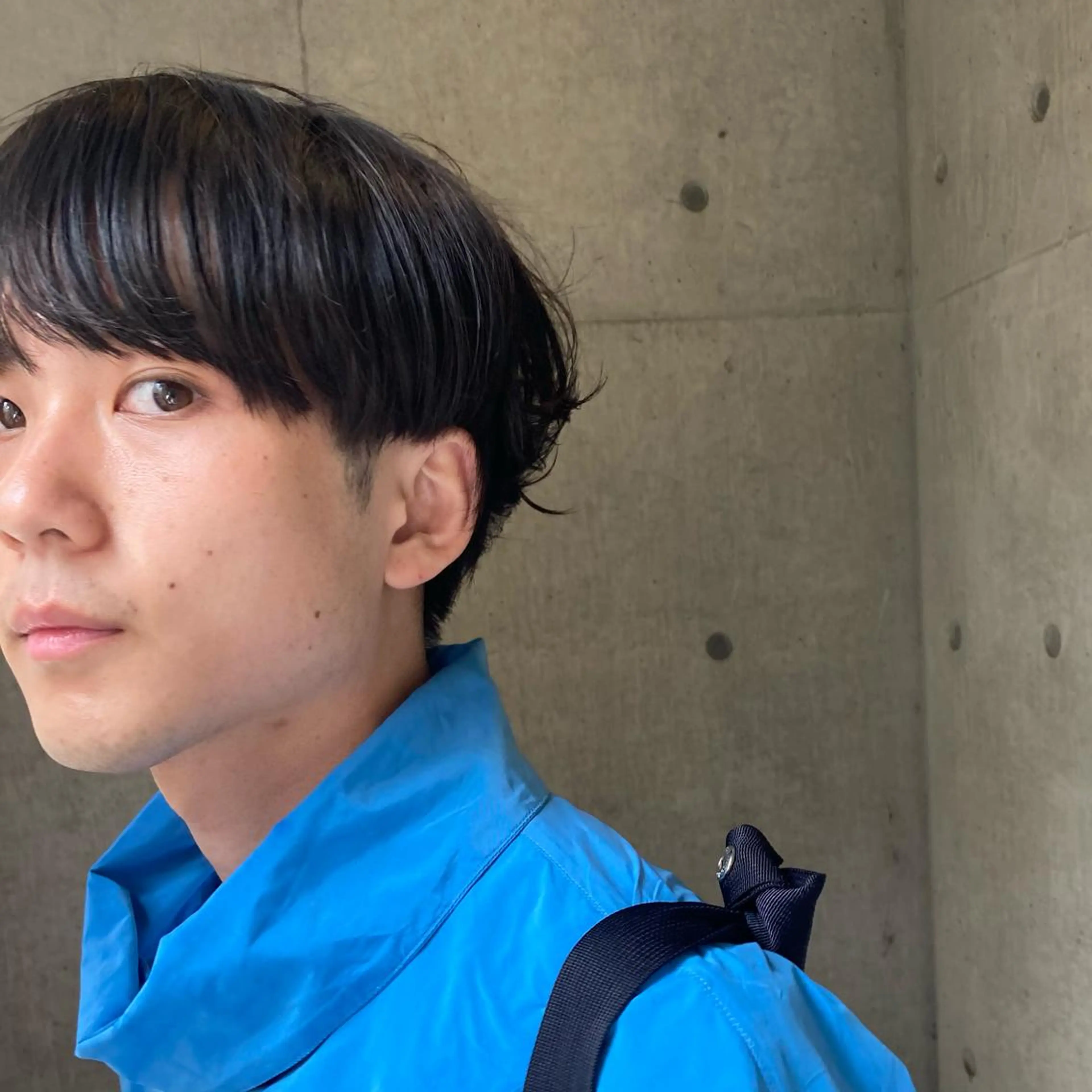 ショート メンズ ショートボブ ショートレイヤー メンズブリーチ フェードカット メンズハイライト カット 🌈圧倒的デザイン力 内井省吾のヘアスタイル