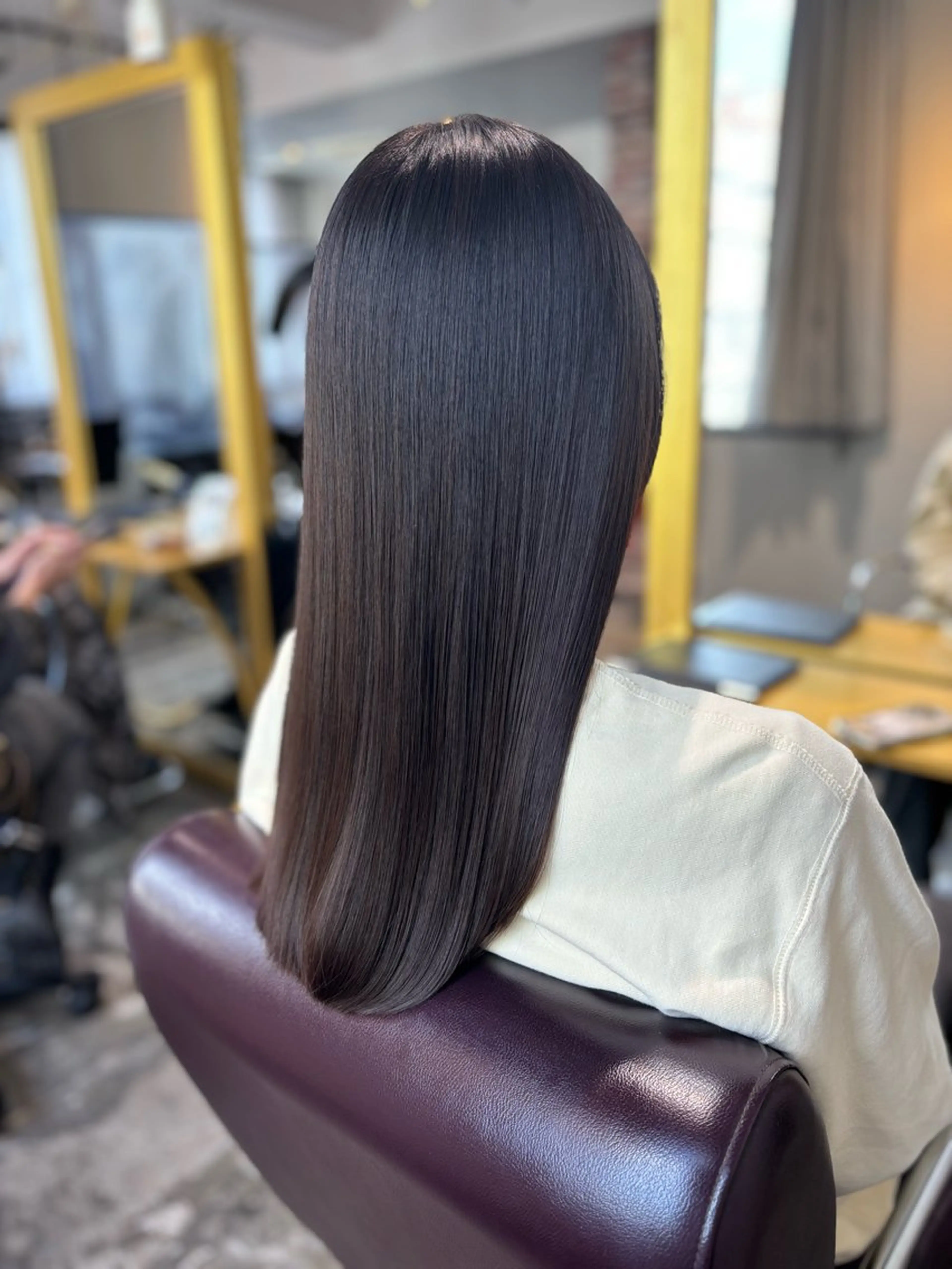 ミディアム カット 縮毛矯正 トリートメント 心斎橋/縮毛矯正/ 髪質改善　吉見勇亮のヘアスタイル