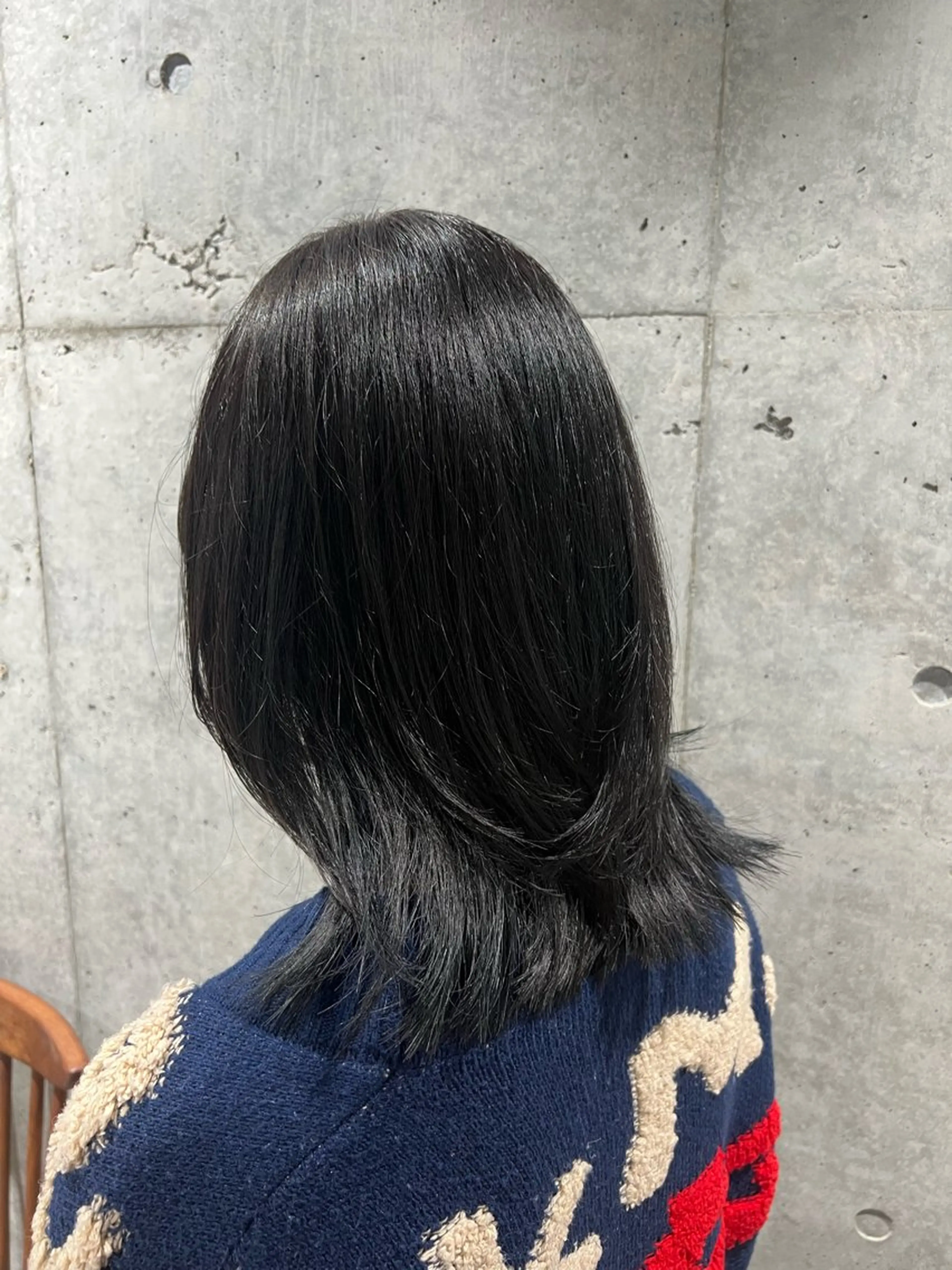 ミディアム カット ヘアカラー トリートメント 透明感カラー/ベージ ュ/HIKARU🌿のヘアスタイル