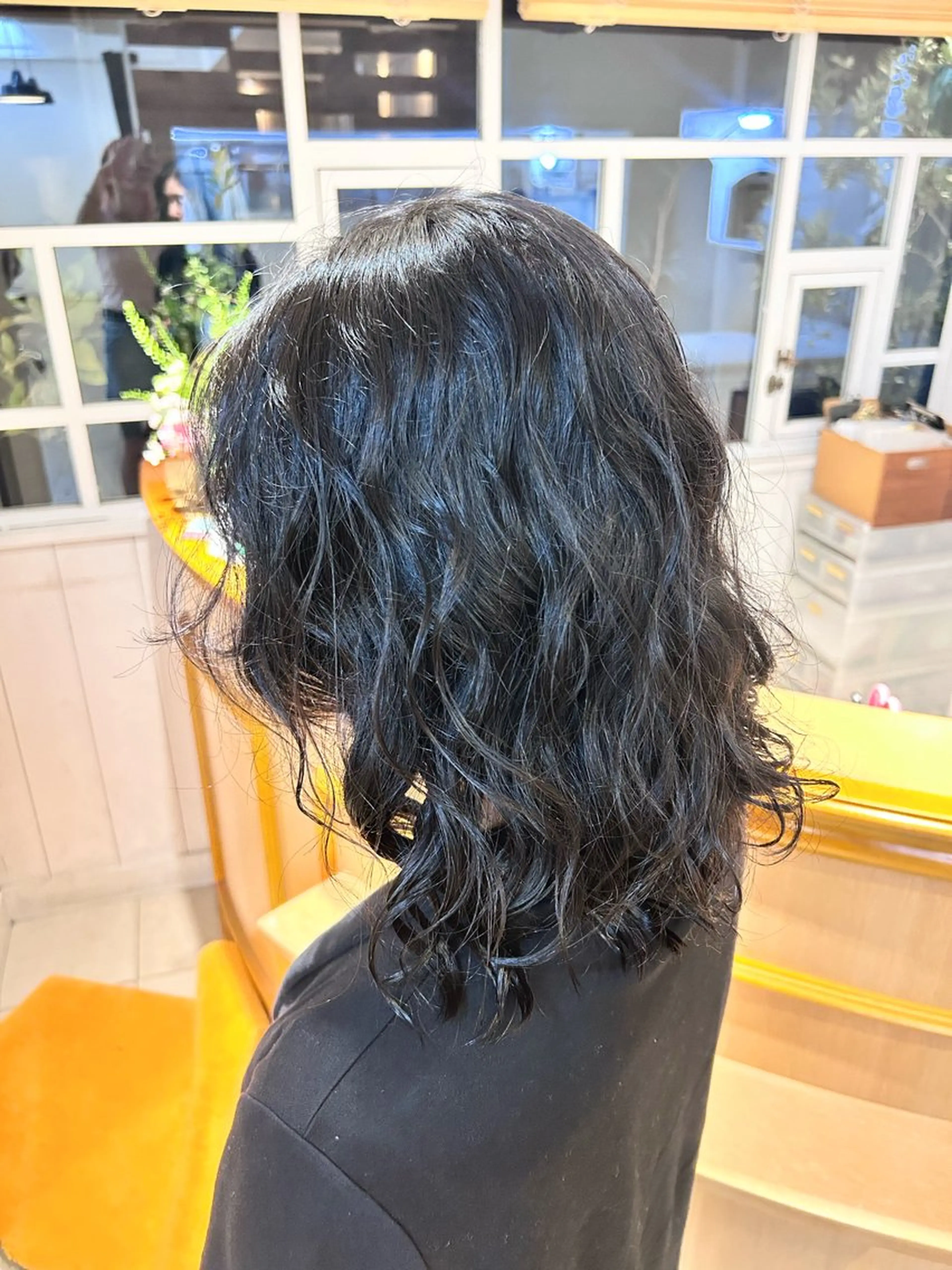 ミディアム パーマ ミディアムパーマ PIS／ NAHOのヘアスタイル
