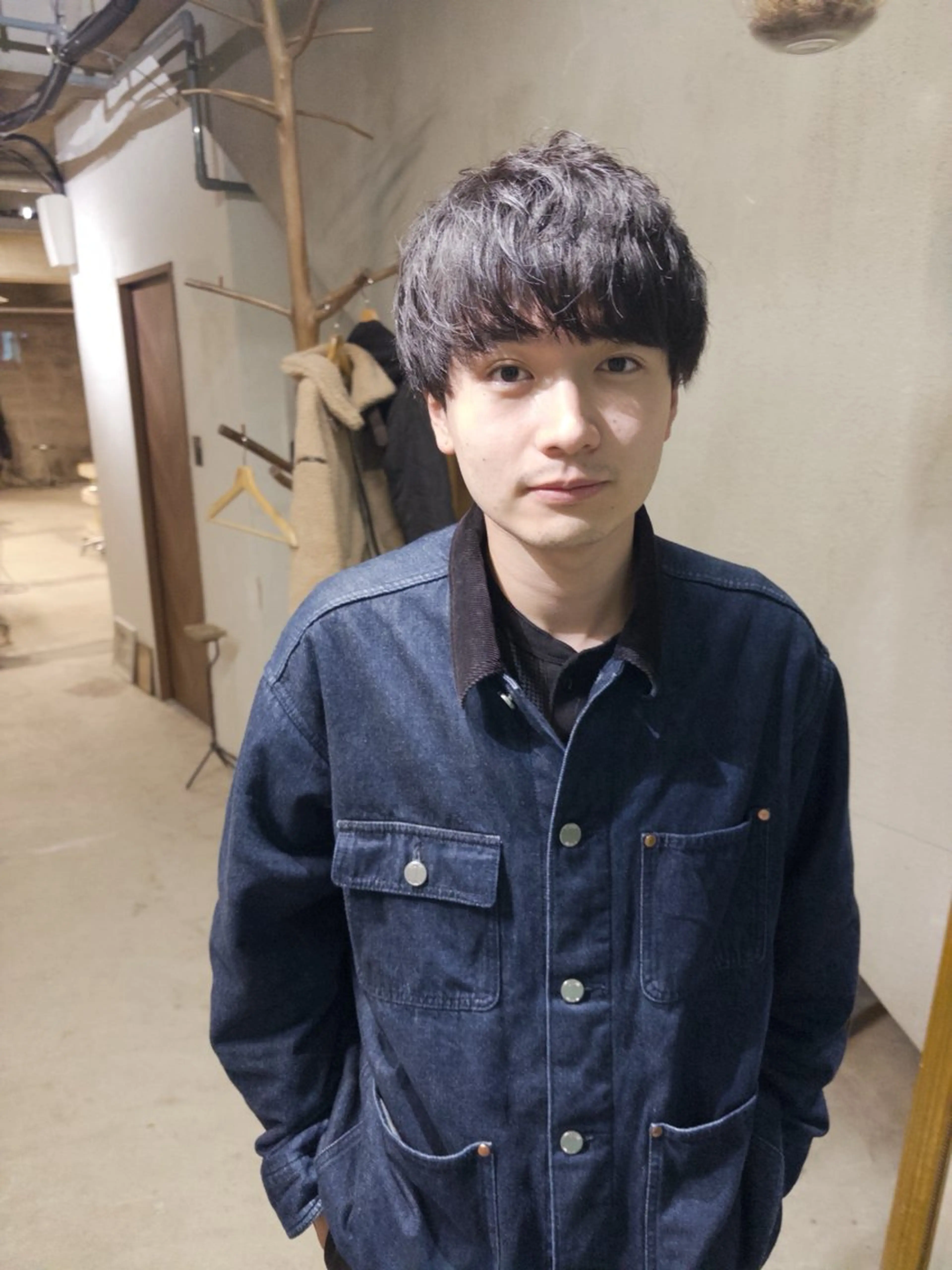 メンズ KVELL ユナのヘアスタイル