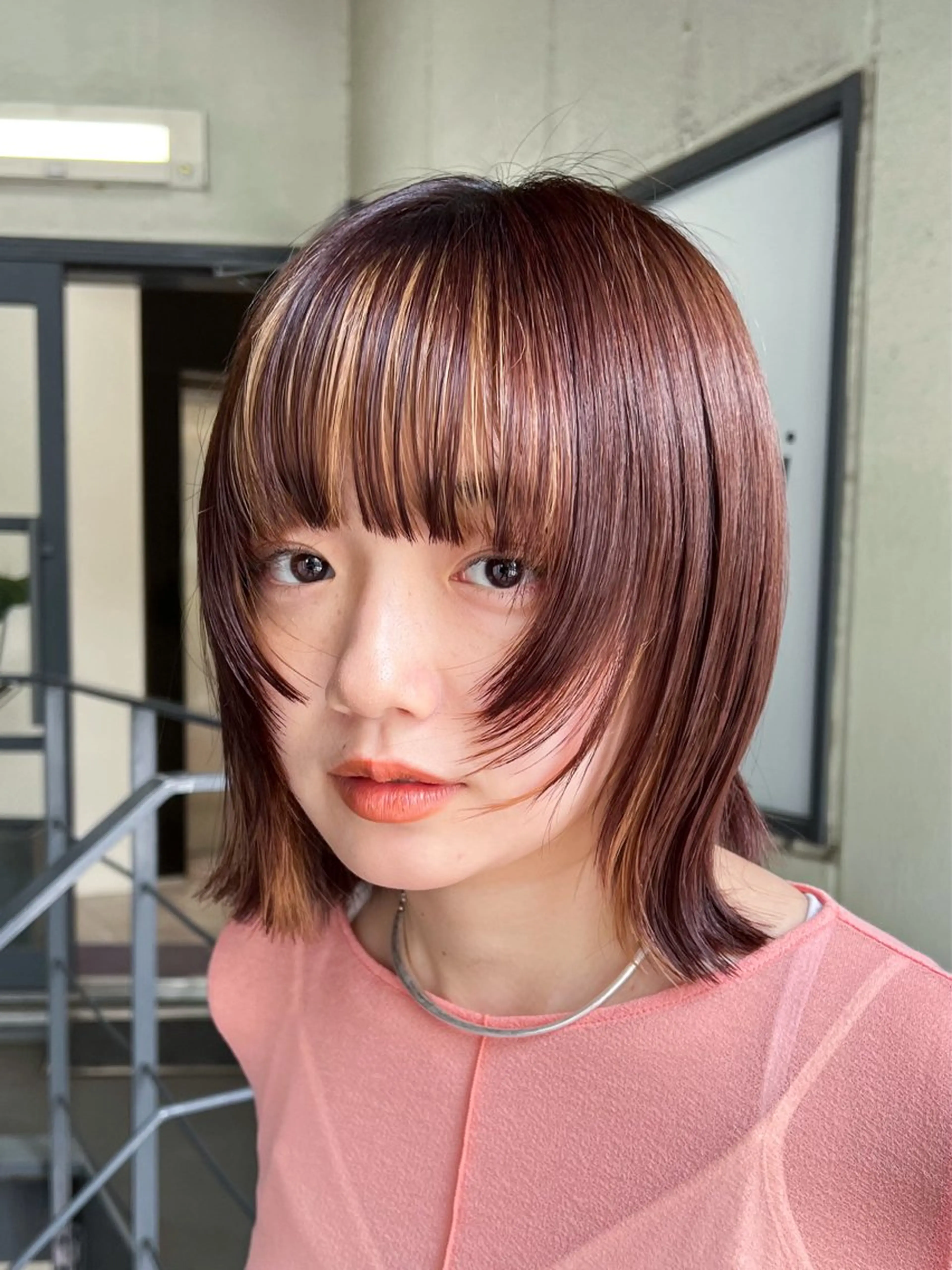 ショート カラー 顔まわりレイヤー レイヤーカット パーマモデル募集中 Unami 太田英寿のヘアスタイル