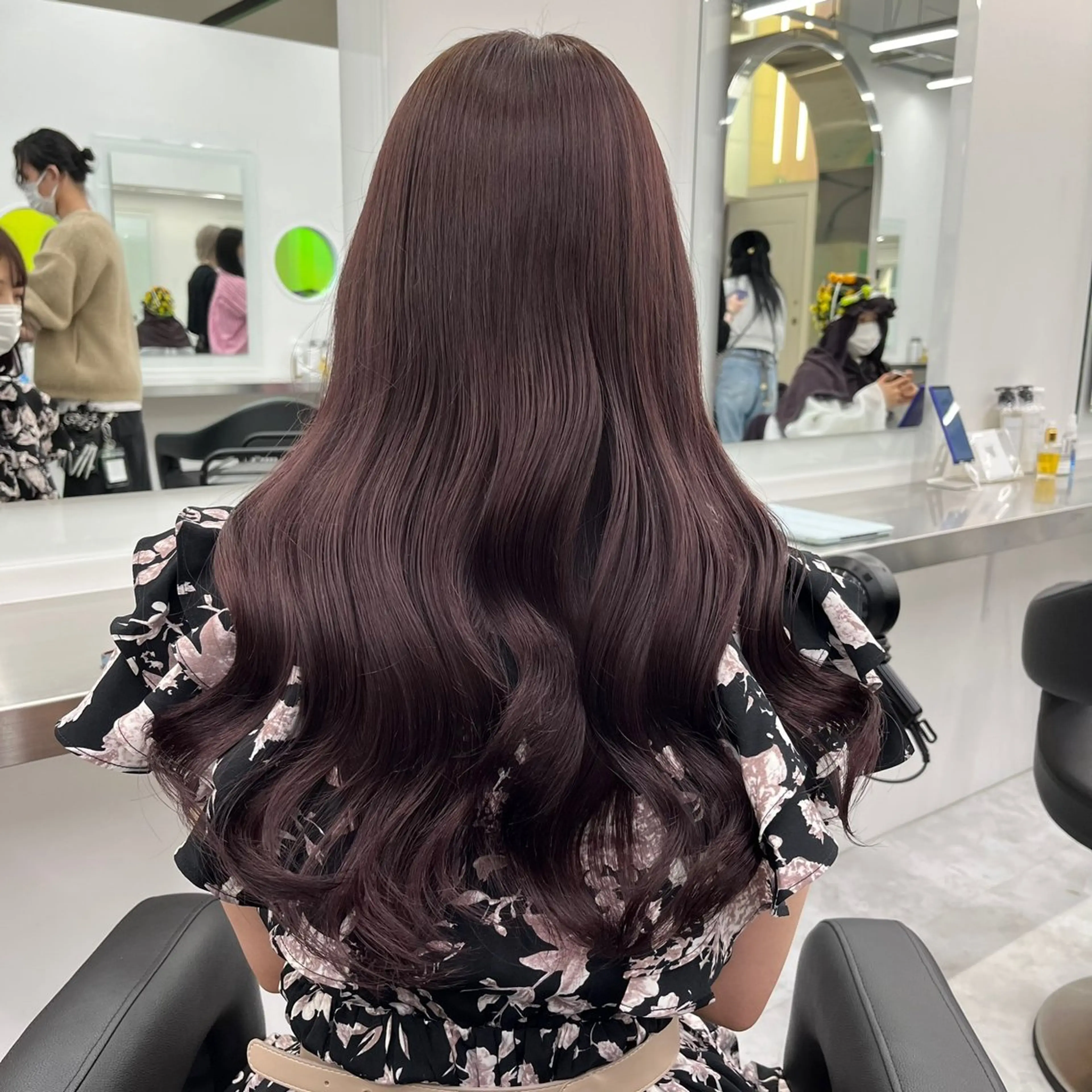 ロング カラー ヘアアレンジ ヘアカラー ヘアセット 🫧‪🎀うる艶暖色 🏹Nanako🎀のヘアスタイル