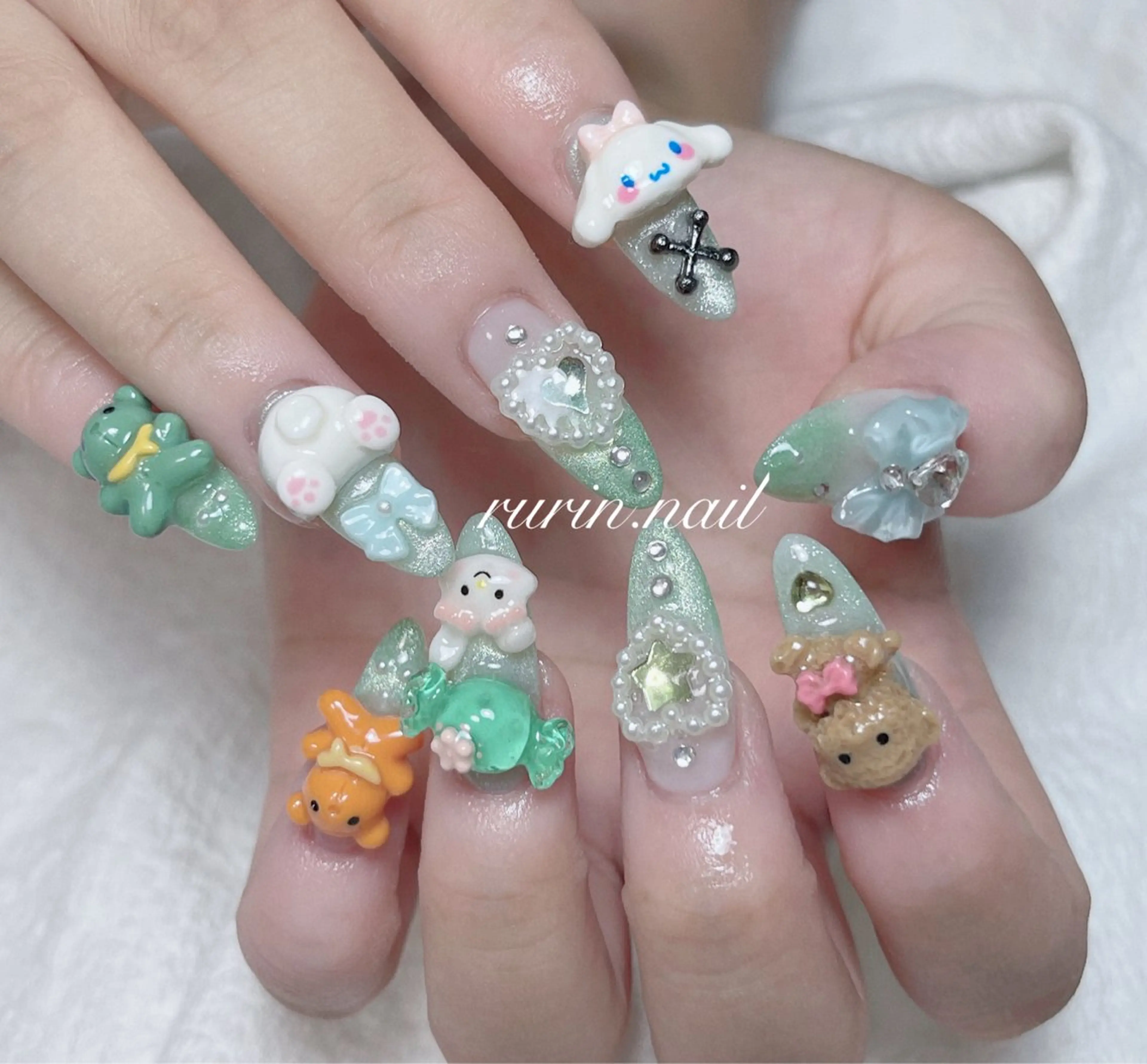 ネイル ルリン サロン💅のネイルデザイン