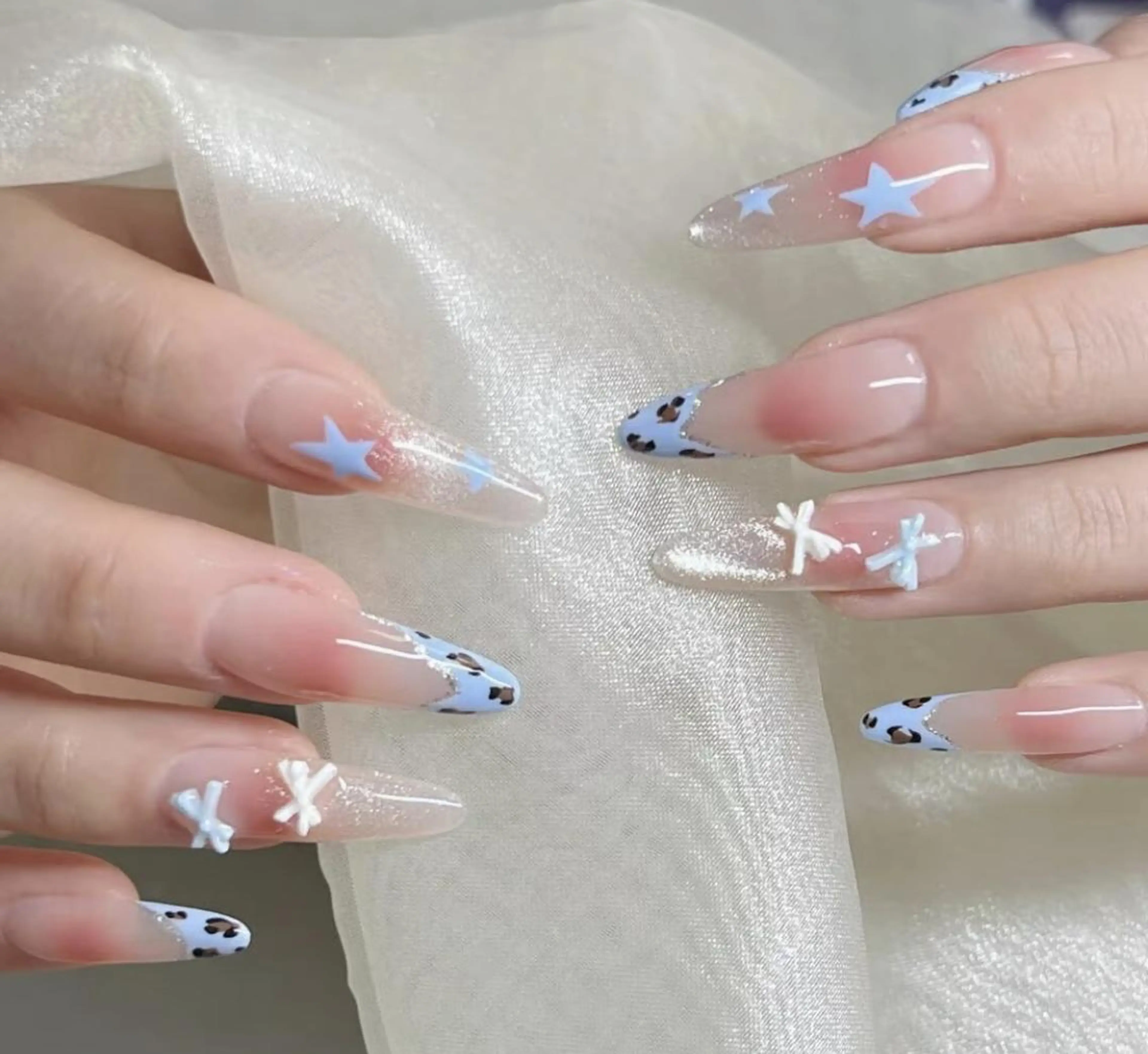 ネイル ハンドネイル 🎀 Ayaka_nailのネイルデザイン