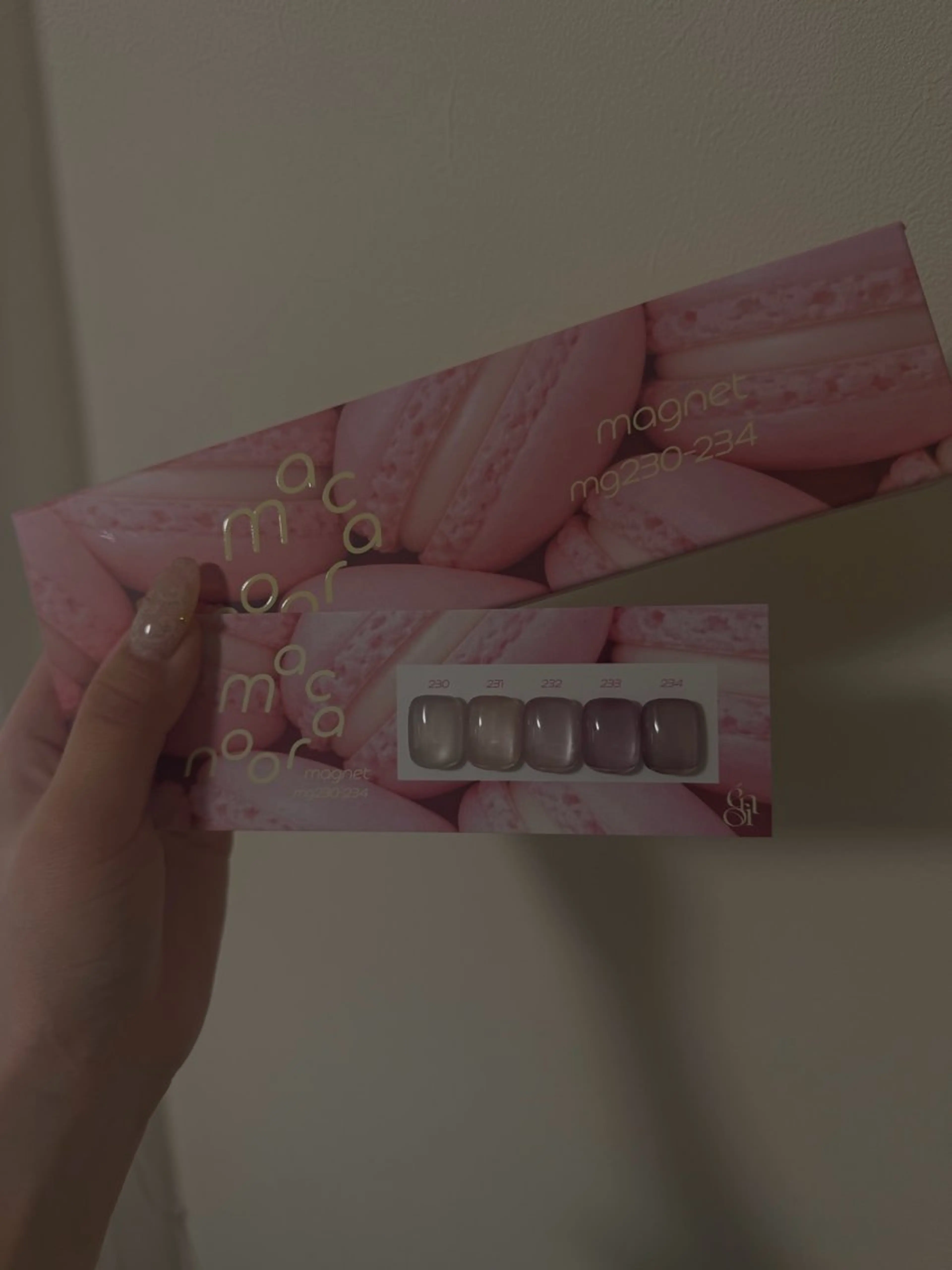 ネイル Ogawa Chiakiの眉毛・アイブロウイメージ