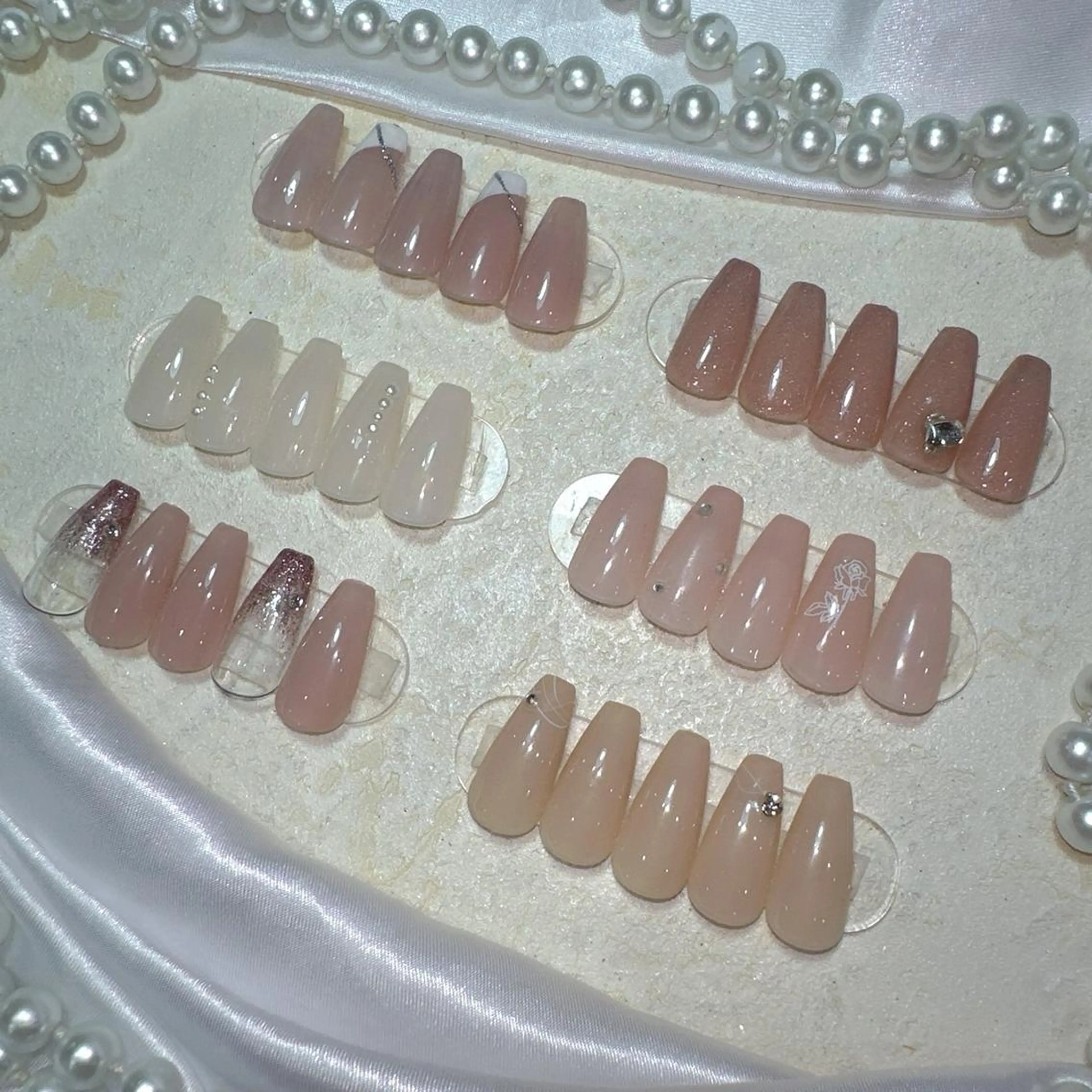 ネイル アートネイル フラッシュネイル フレンチネイル ジェルネイル ガラスフレンチ You&Me Yuiのネイルデザイン