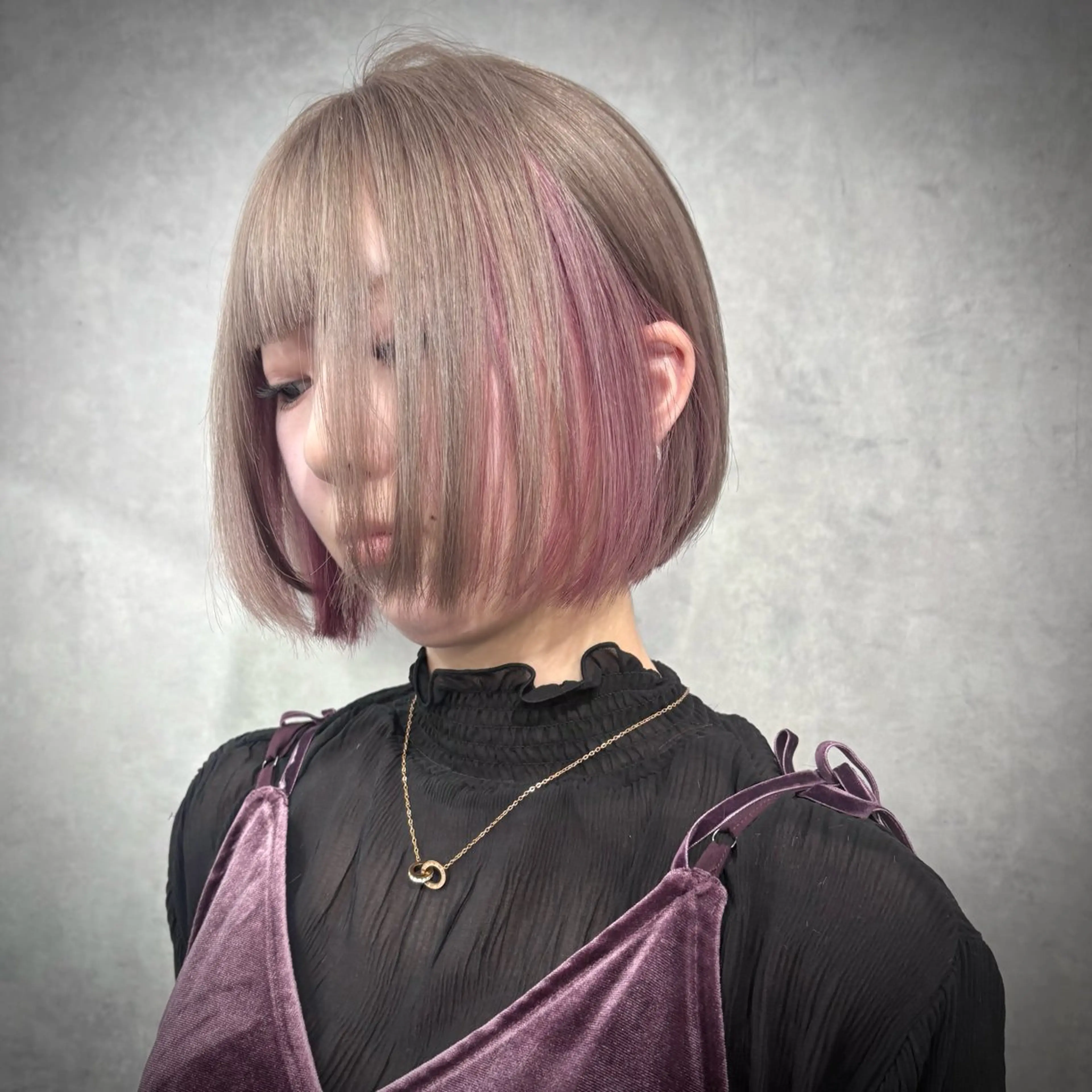 ショート ボブ ショート/ウルフ カットモデル募集のヘアスタイル