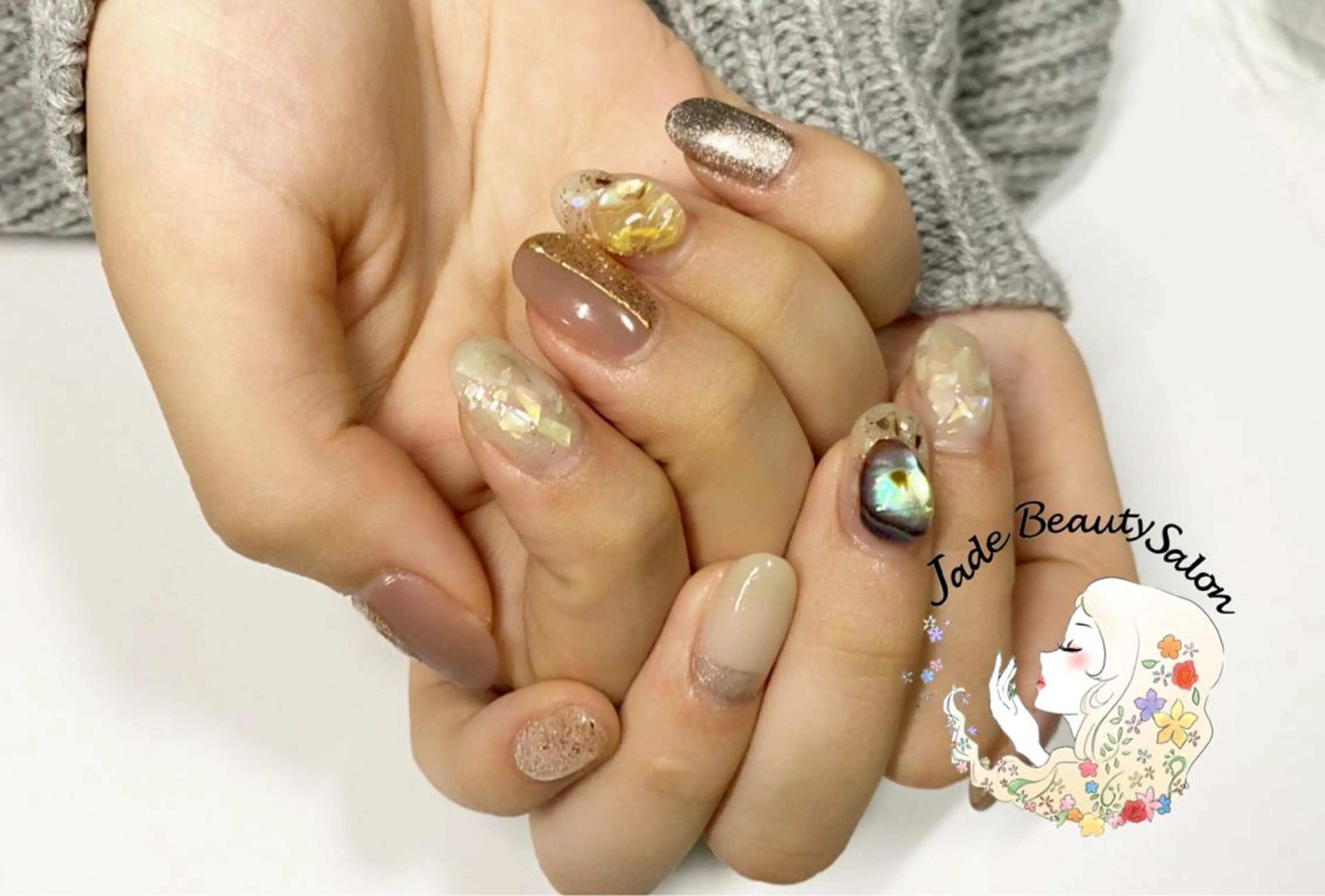 ミディアム ネイル JadeBeauty Salonのネイルデザイン