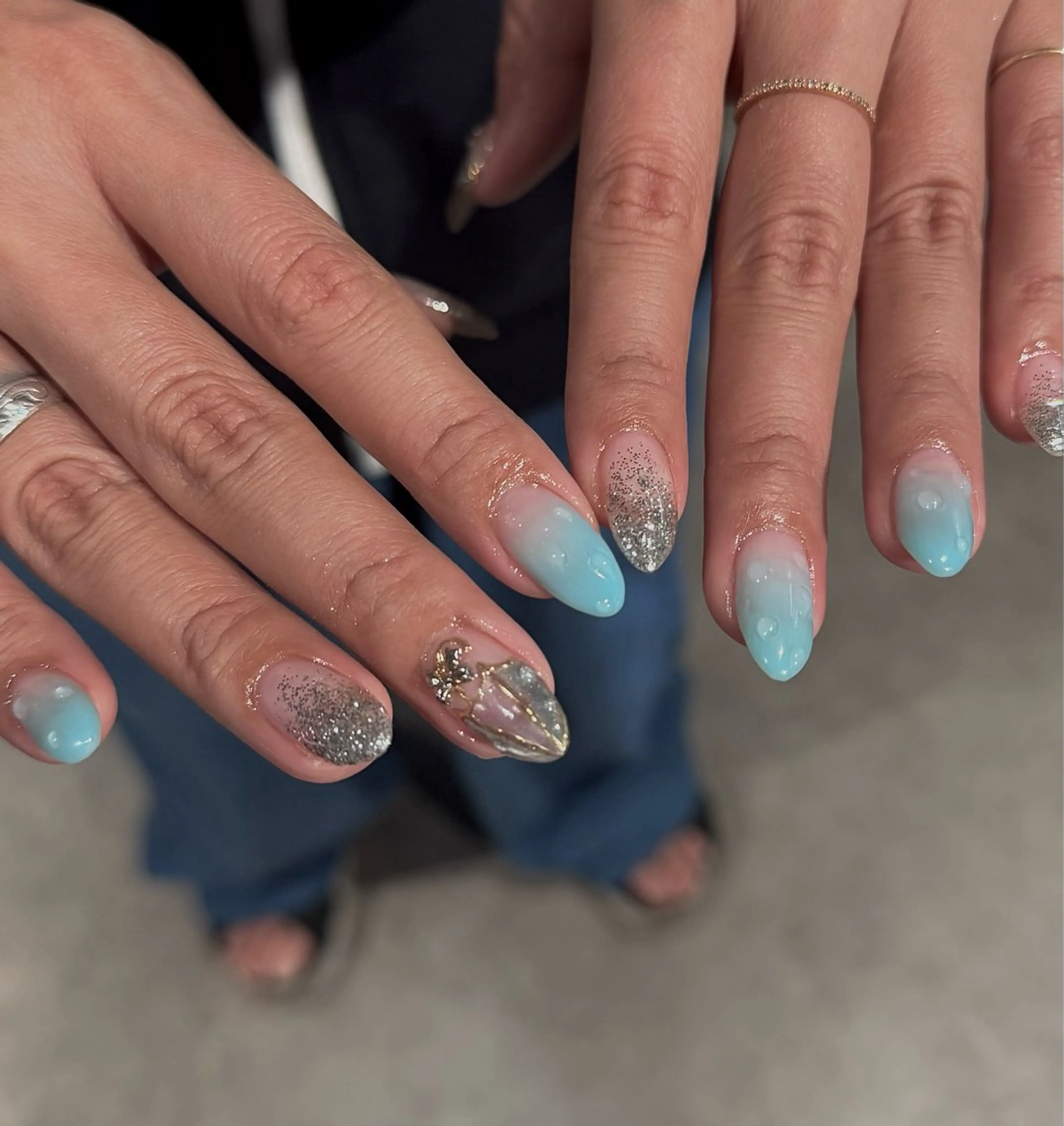 ネイル ハンドネイル and MOON/ shizukuのネイルデザイン