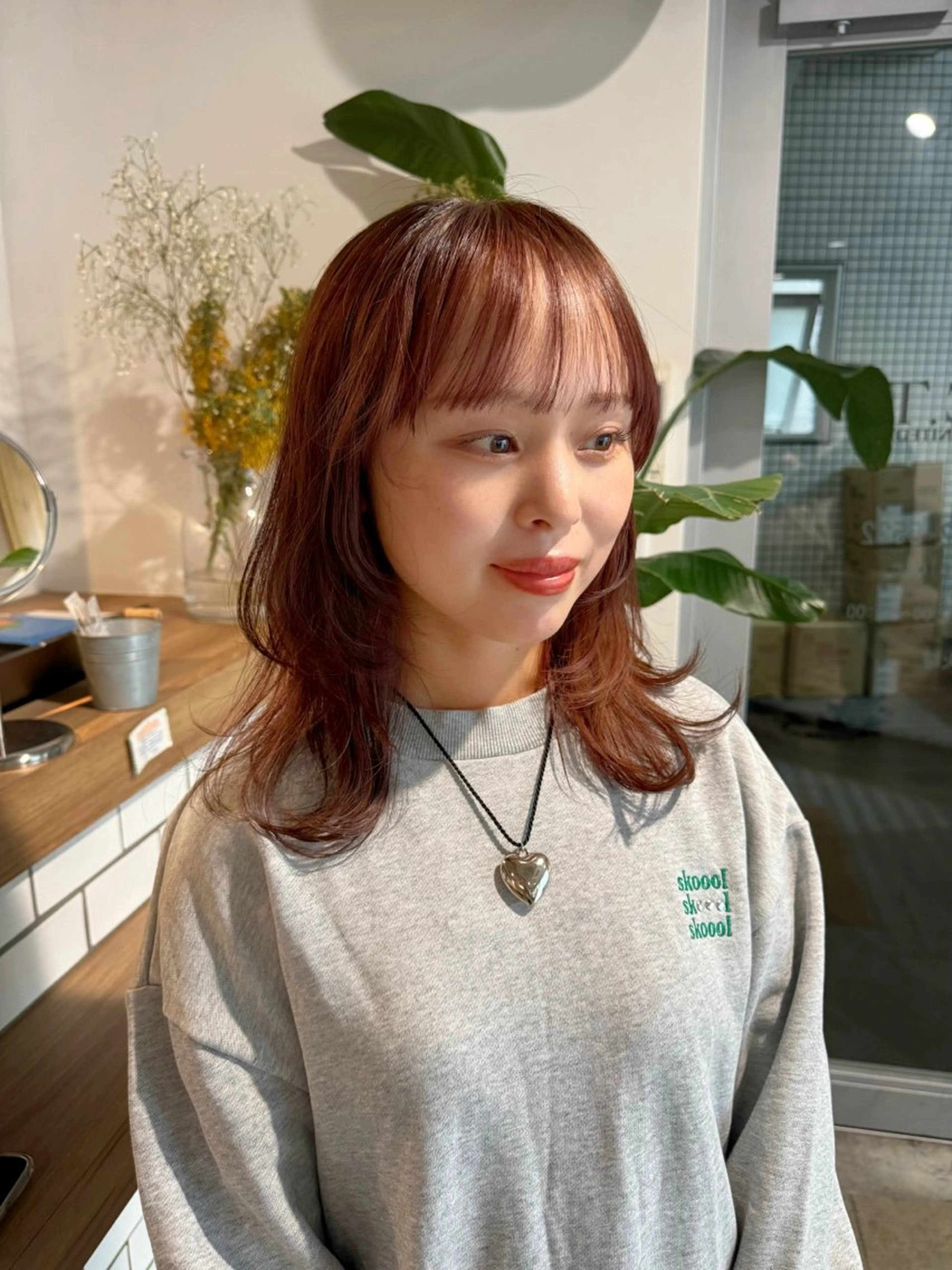 ミディアム カラー ミディアムレイヤー ブラウンカラー カシス レイヤーカット レイヤー/大人ボブ 渡邉【日吉美容室】のヘアスタイル