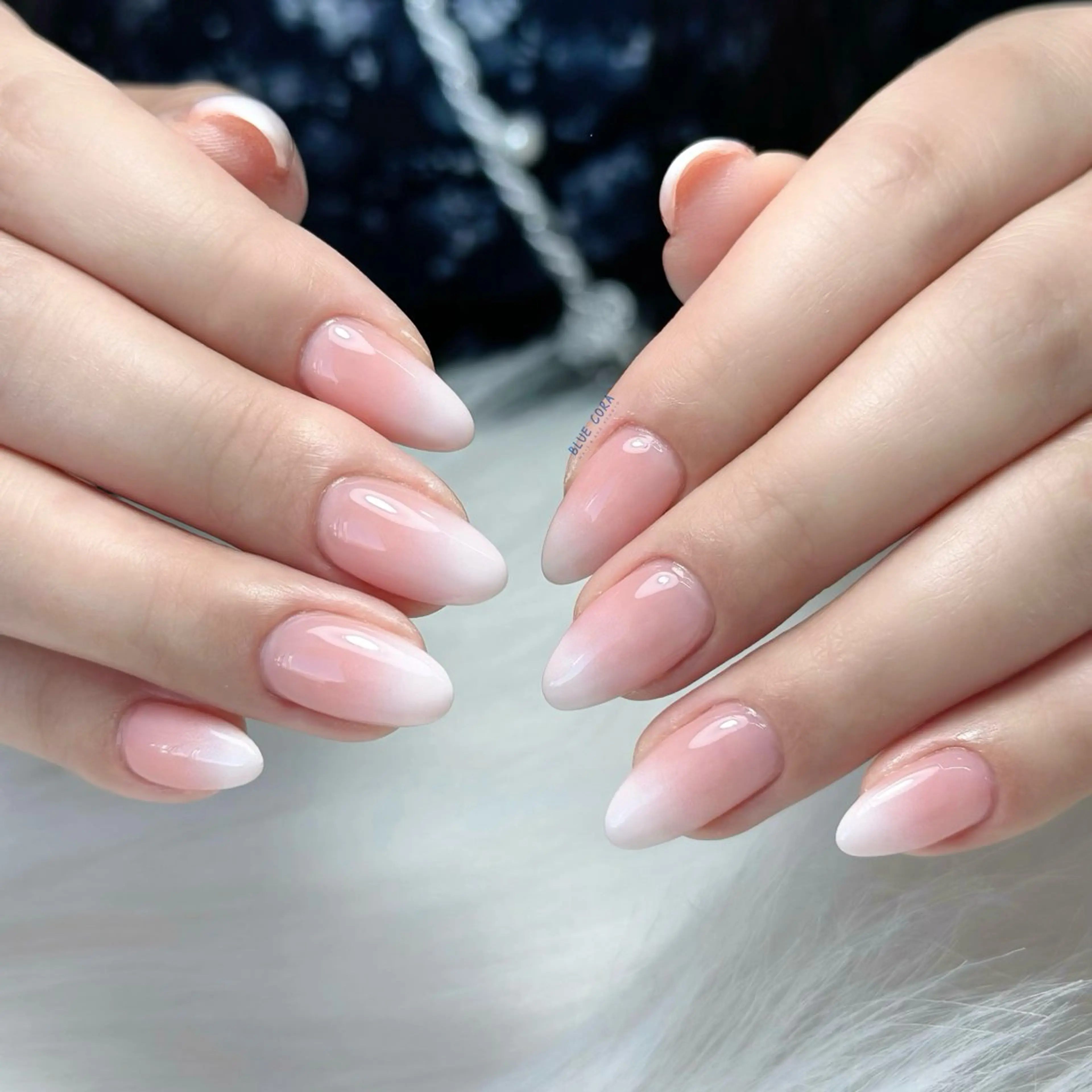 ネイル クリアネイル ハンドネイル ハンドケア BLUE CORA所属・BLUE CORAのネイルデザイン