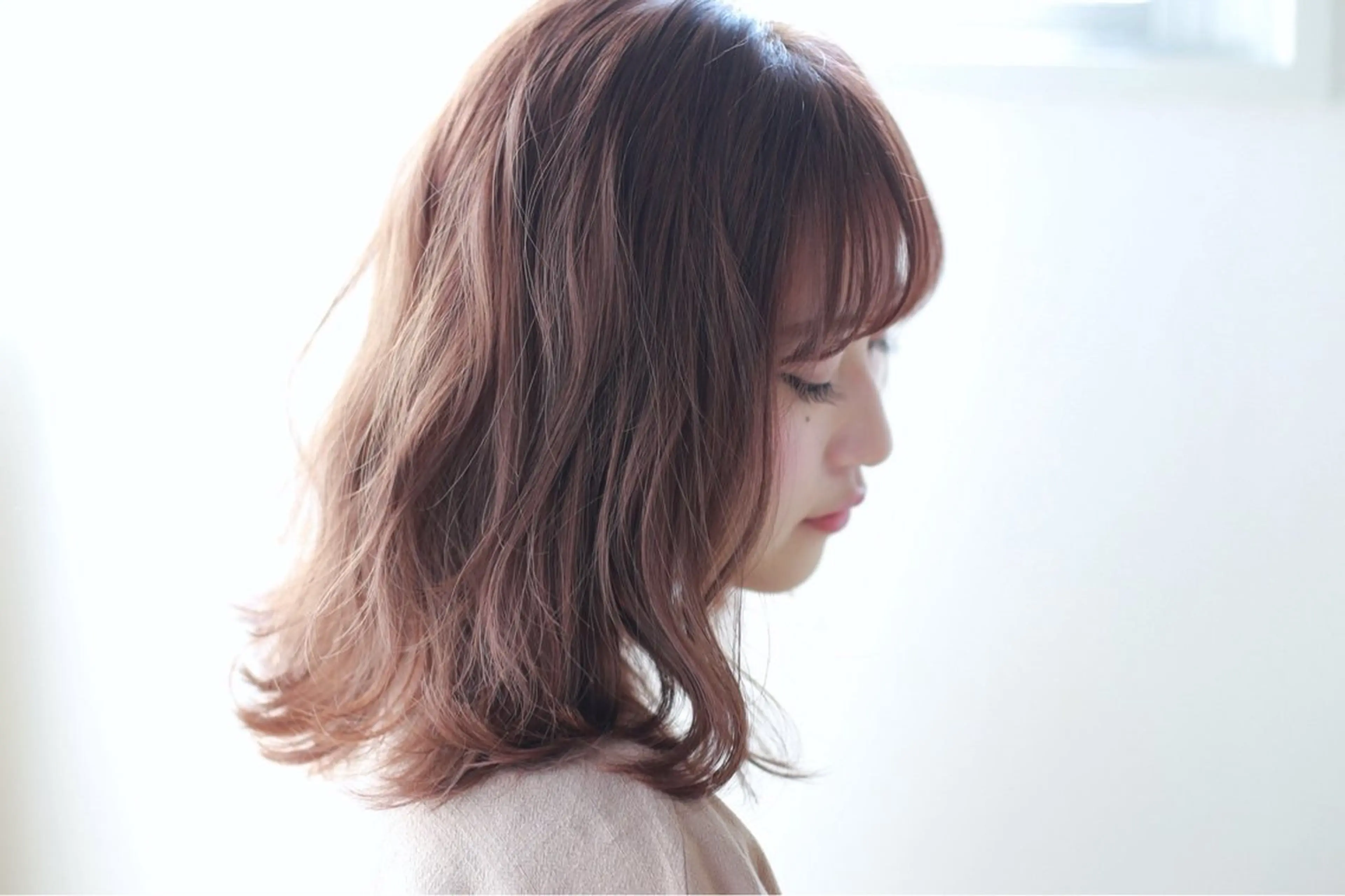 ミディアム パーマ カット パーマ 骨格／顔型／診断／ 伏見／飯味 華菜のヘアスタイル