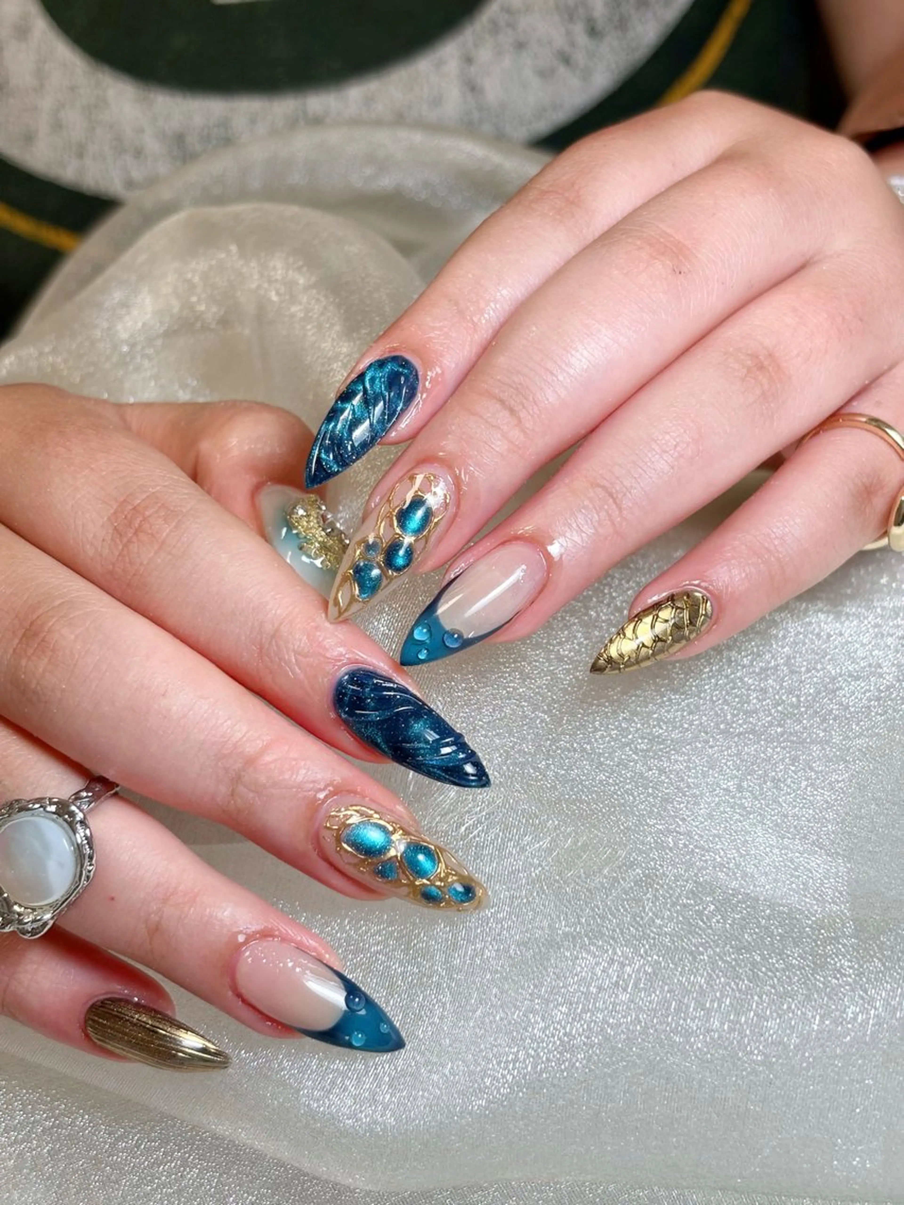 ネイル ハンドネイル ハンドケア ネイル👑クイーンズ NailQueensのネイルデザイン