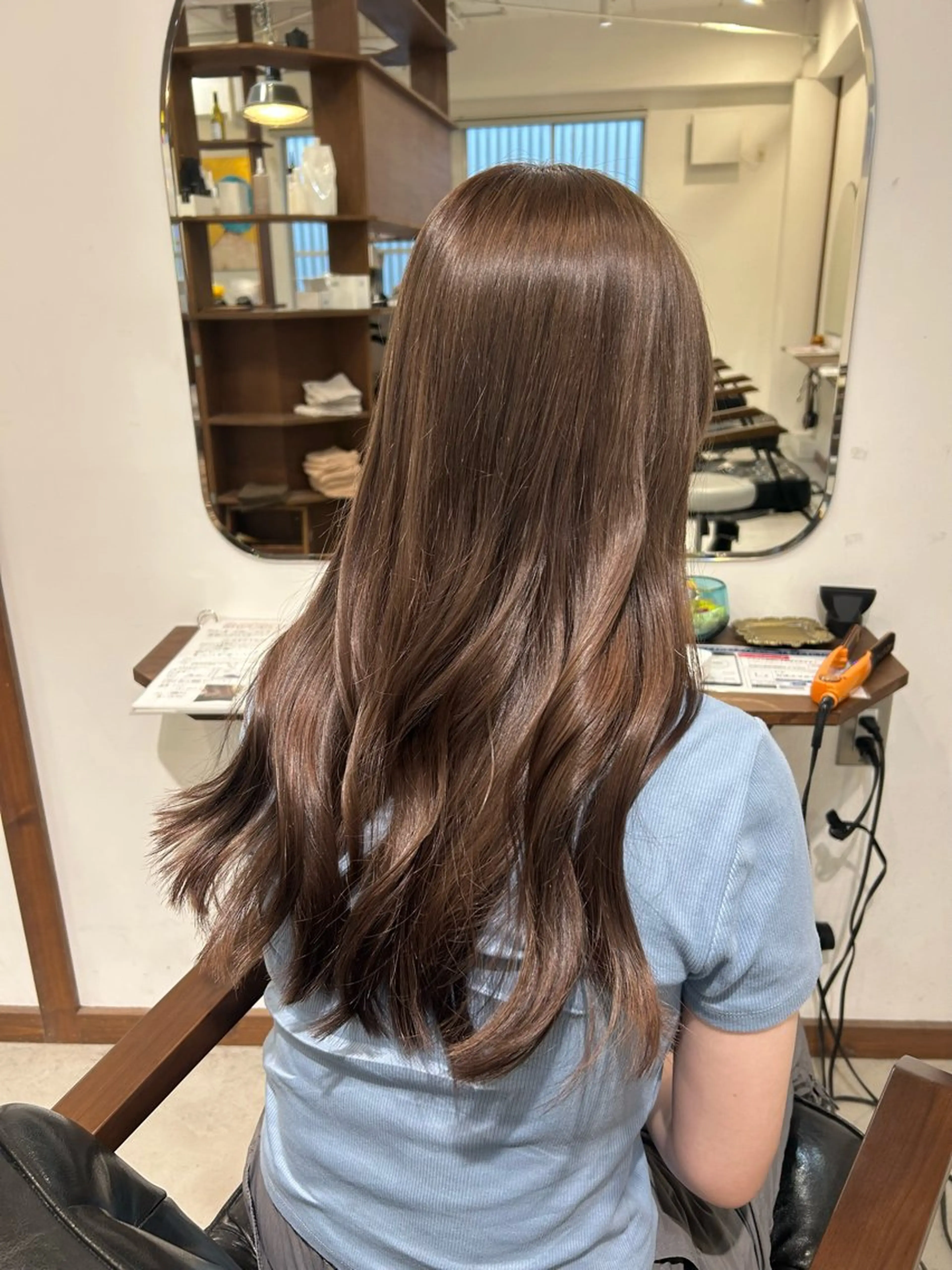 ロング カラー ブリーチ 透明感カラー ROUIS/ mioのヘアスタイル