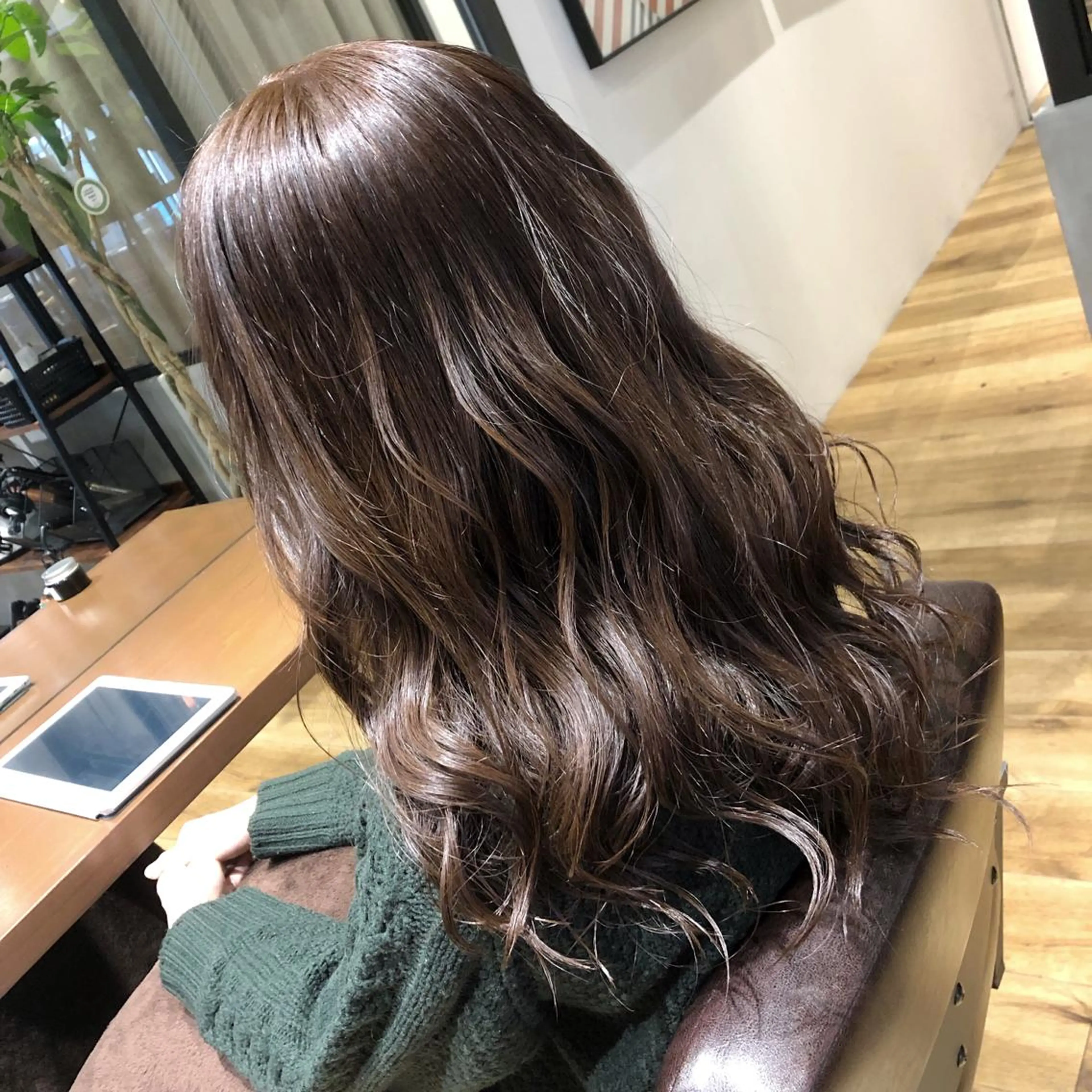 ロング カラー ダークグレー ダークグレージュ グレージュ ◇おの あすか◇のヘアスタイル