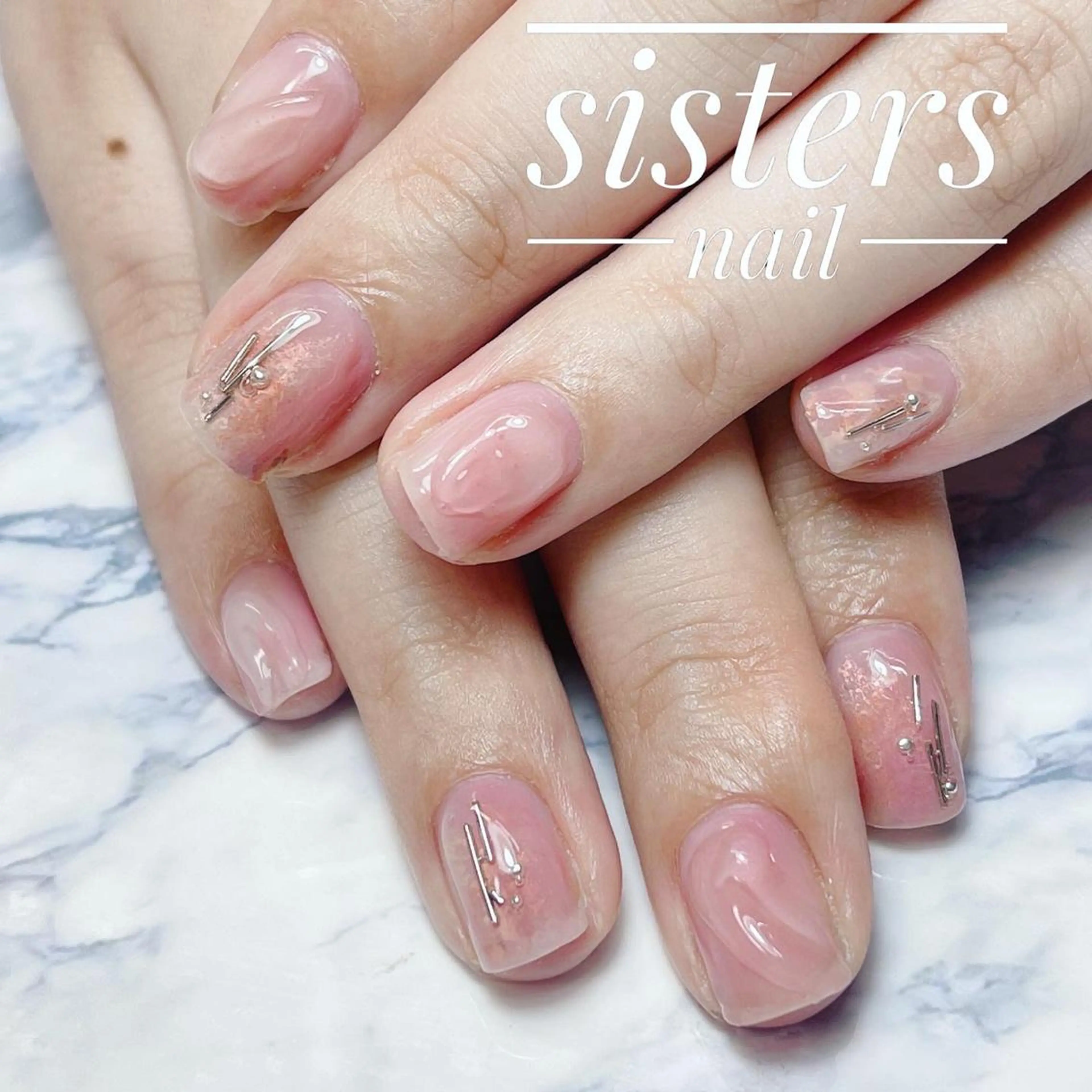 ネイル アートネイル ニュアンスネイル ハンドネイル ハンドケア sisters nail.fのネイルデザイン