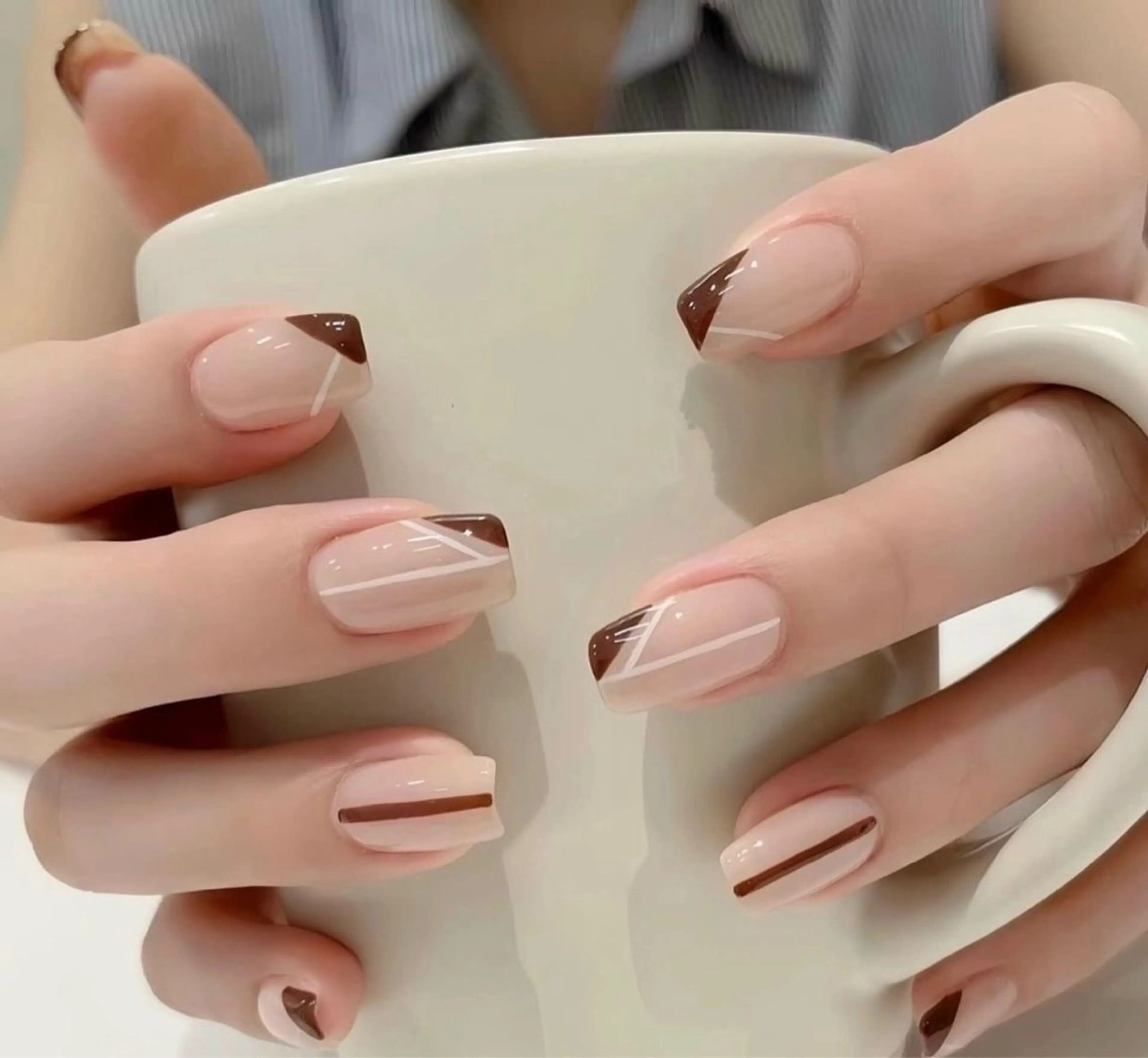 ネイル ハンドネイル RINN ANA.CHUOのネイルデザイン