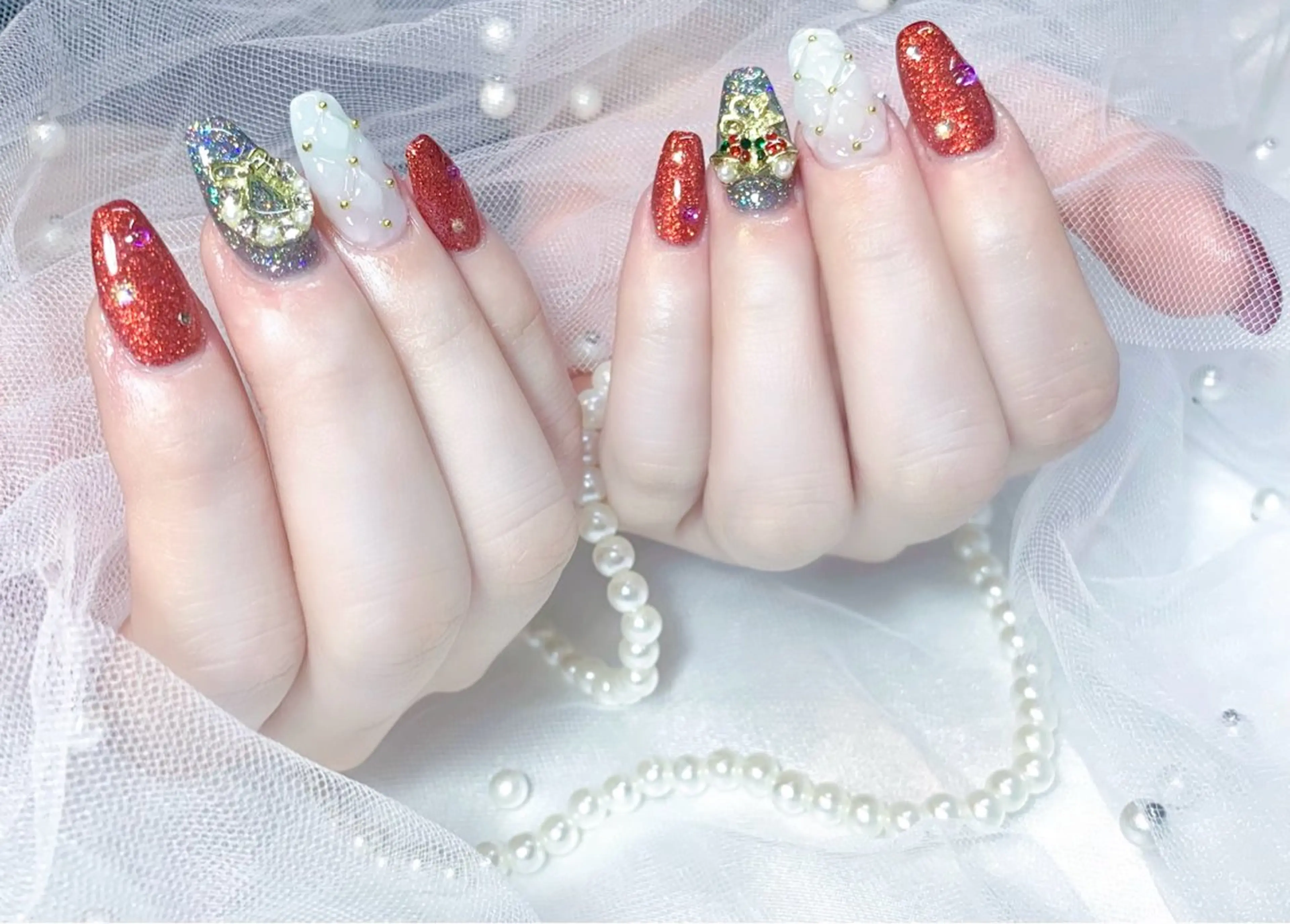 ネイル ワンカラーネイル 冬ネイル クリスマス Chat　noir所属・【chatnoir】 MIYUのネイルデザイン