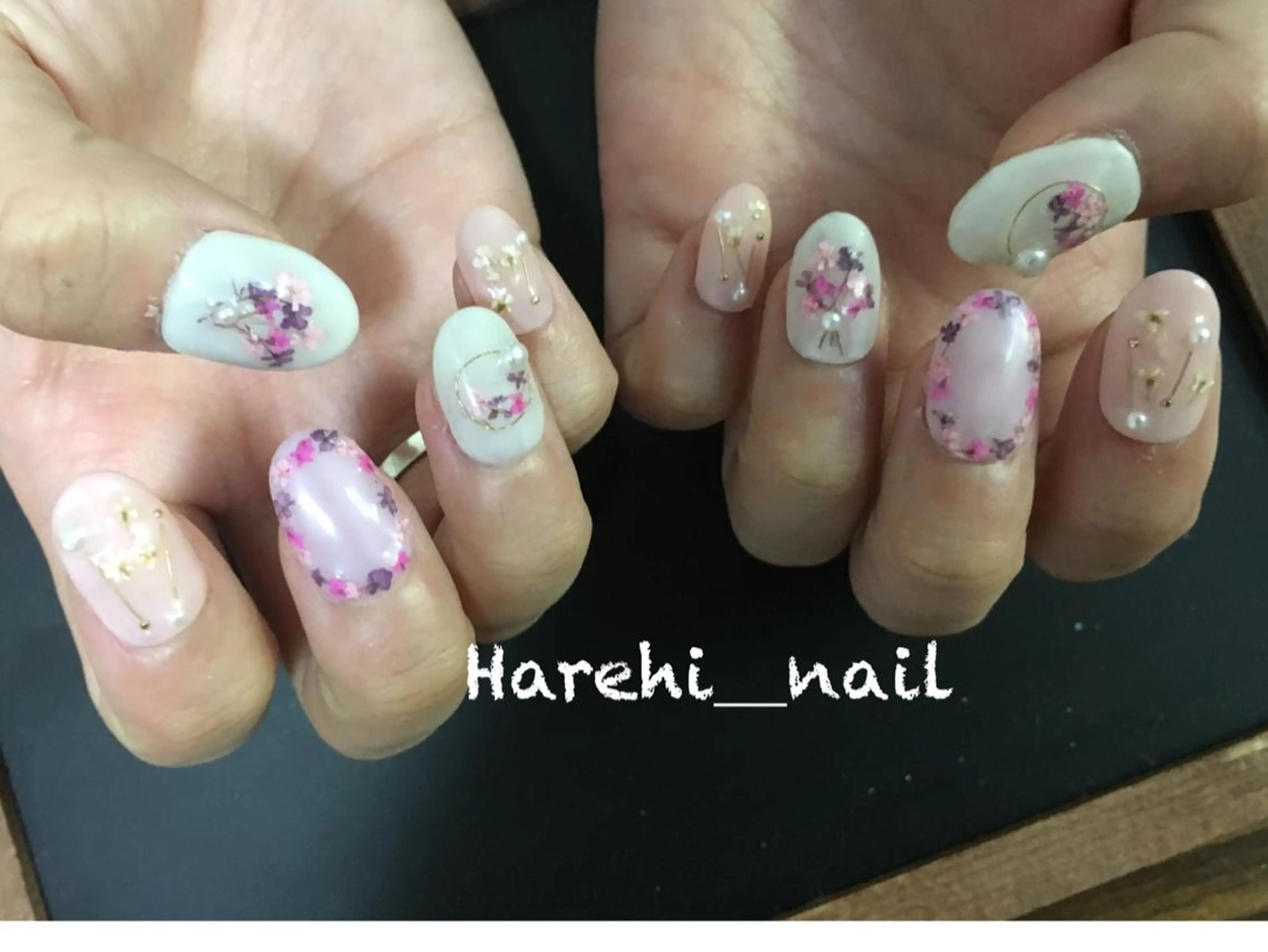ネイル Harehi_ nailのネイルデザイン