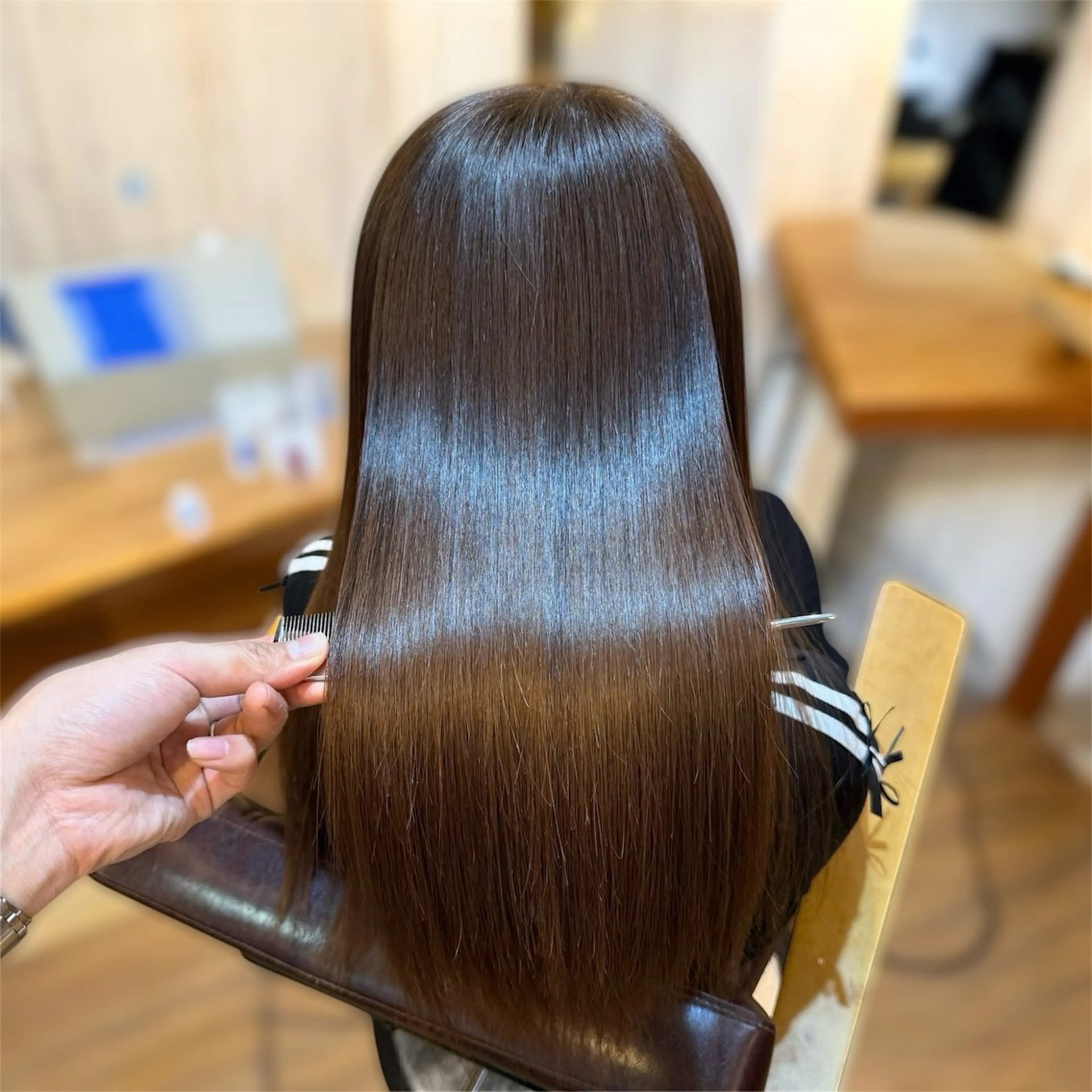 似合わせカット+艶カラー+トリートメントの写真