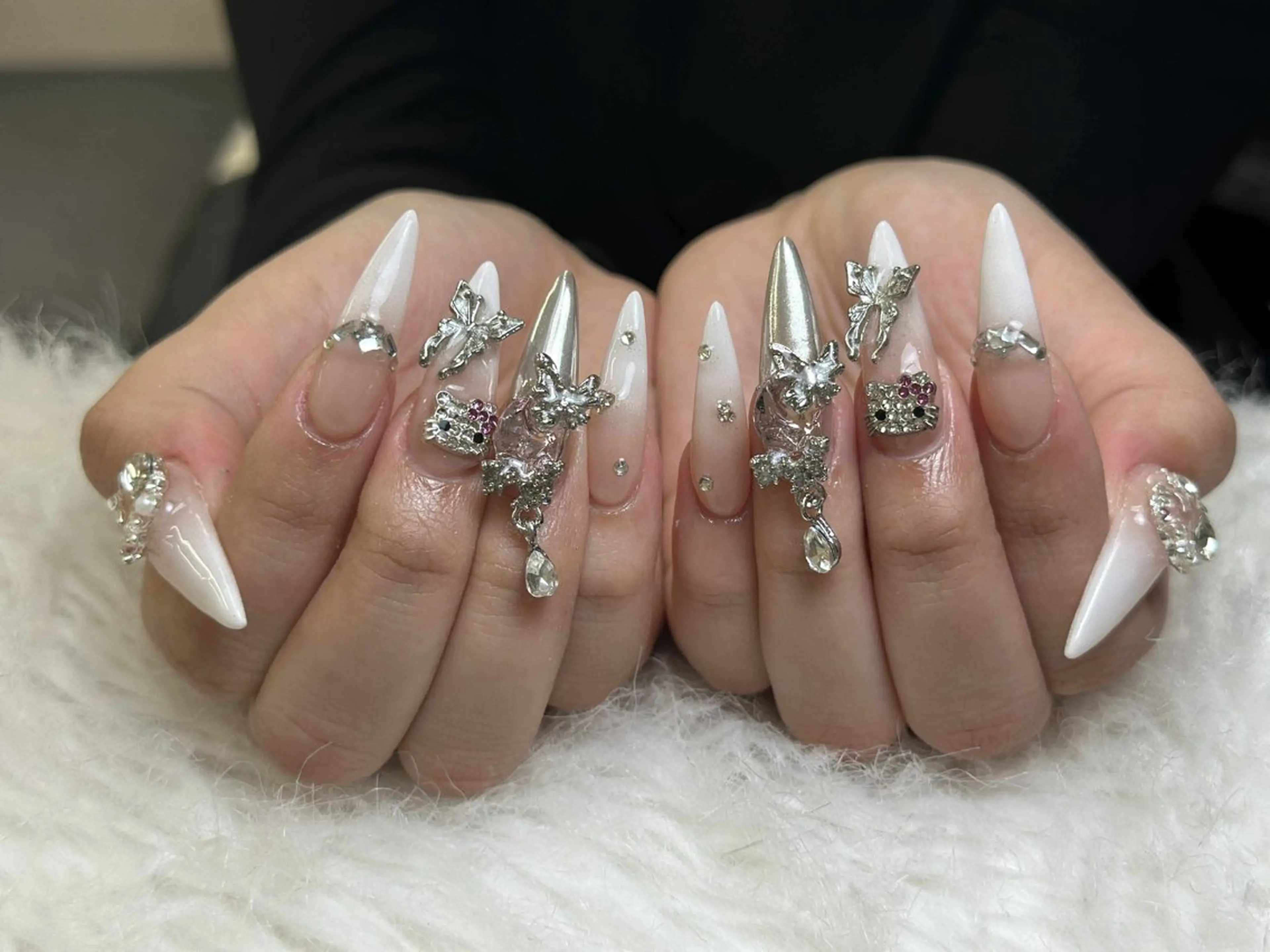 ネイル アートネイル 成人式 ジェルネイル ニュアンスネイル 夏ネイル ハンドネイル Jenn Nail Salonのネイルデザイン