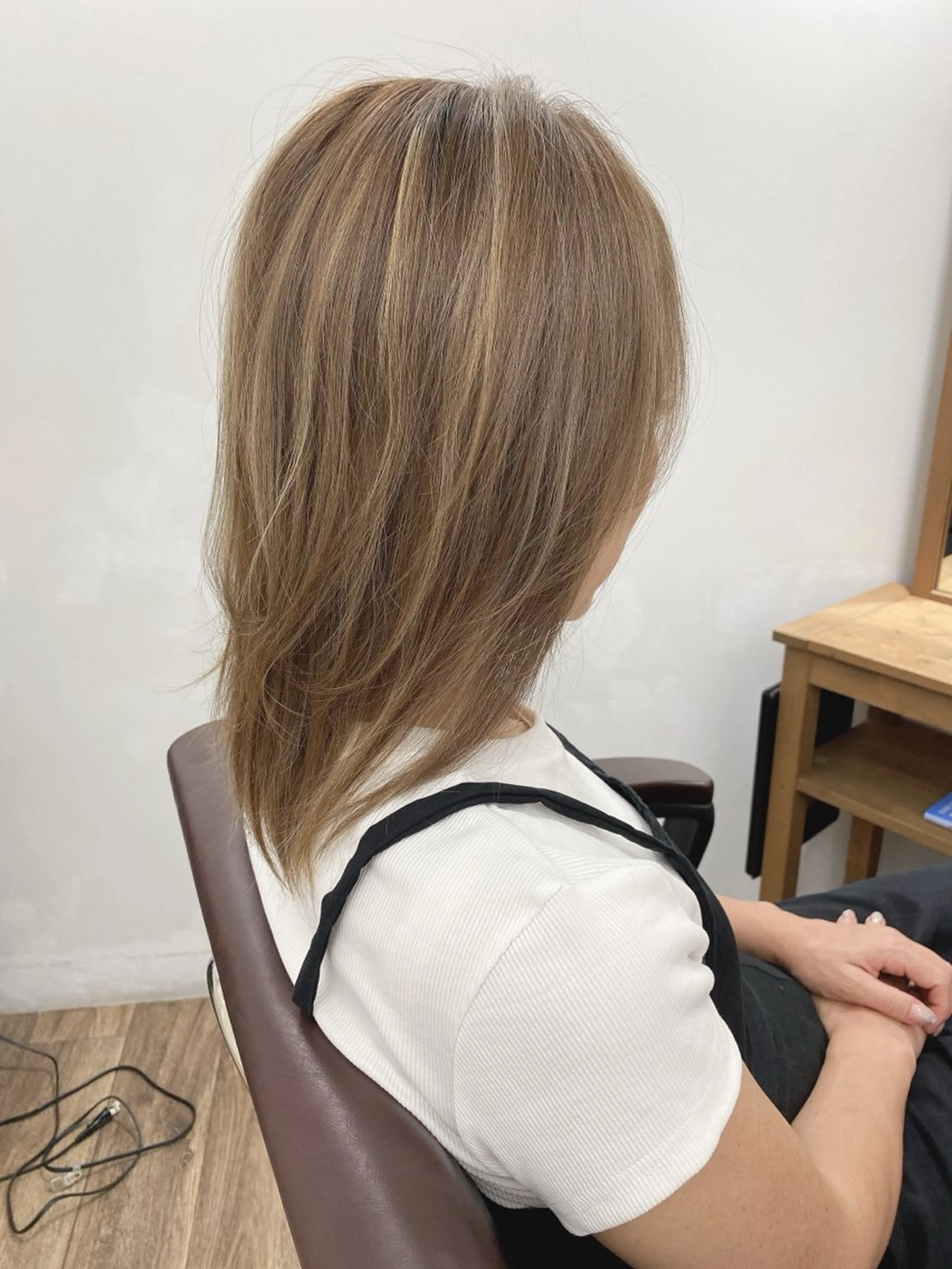 ミディアム ヘアカラー トリートメント ハイライト⭐️上野 高広のヘアスタイル