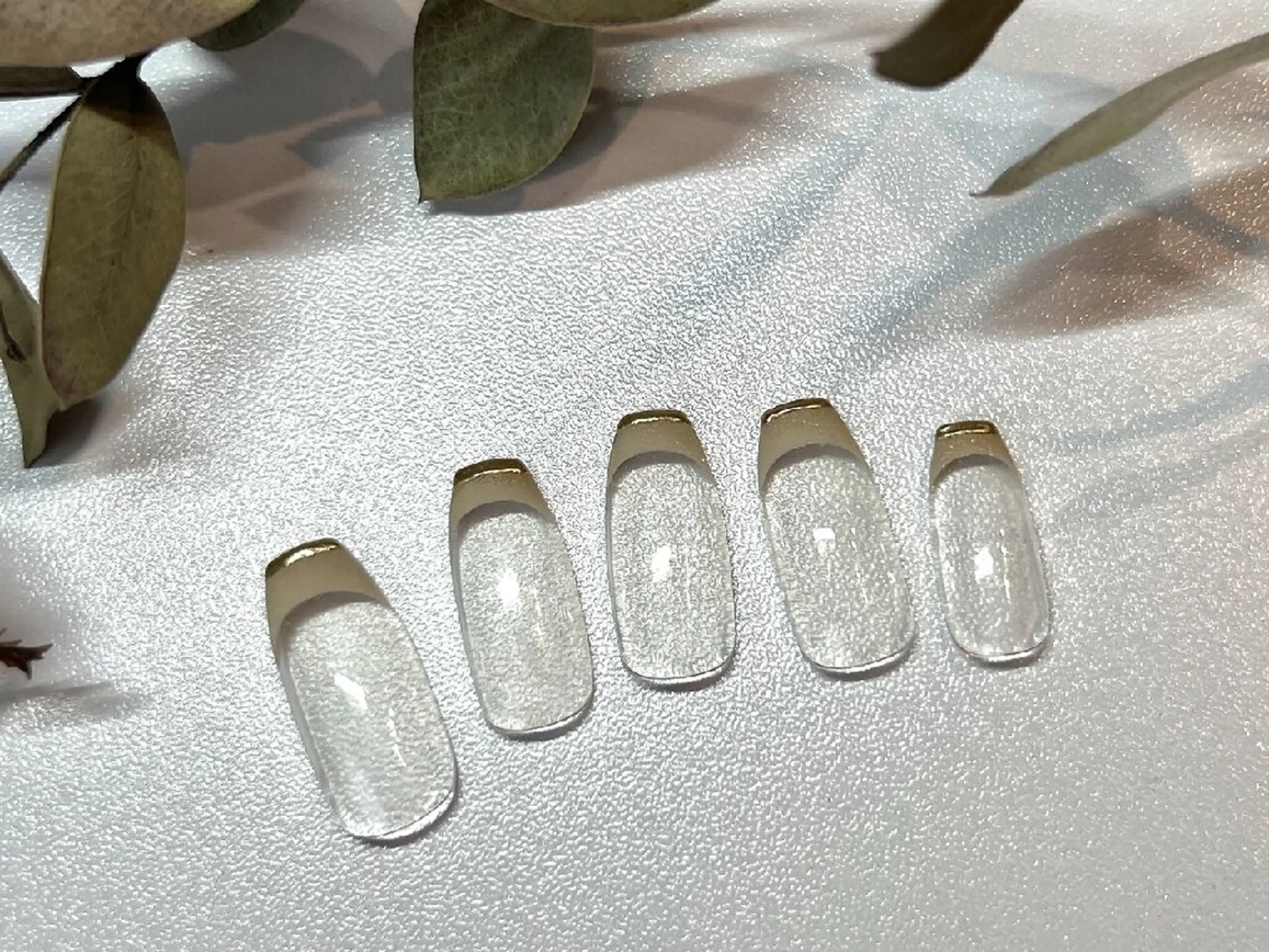 ネイル クリアネイル フレンチネイル ニュアンスネイル NailSalon MAHINAのネイルデザイン