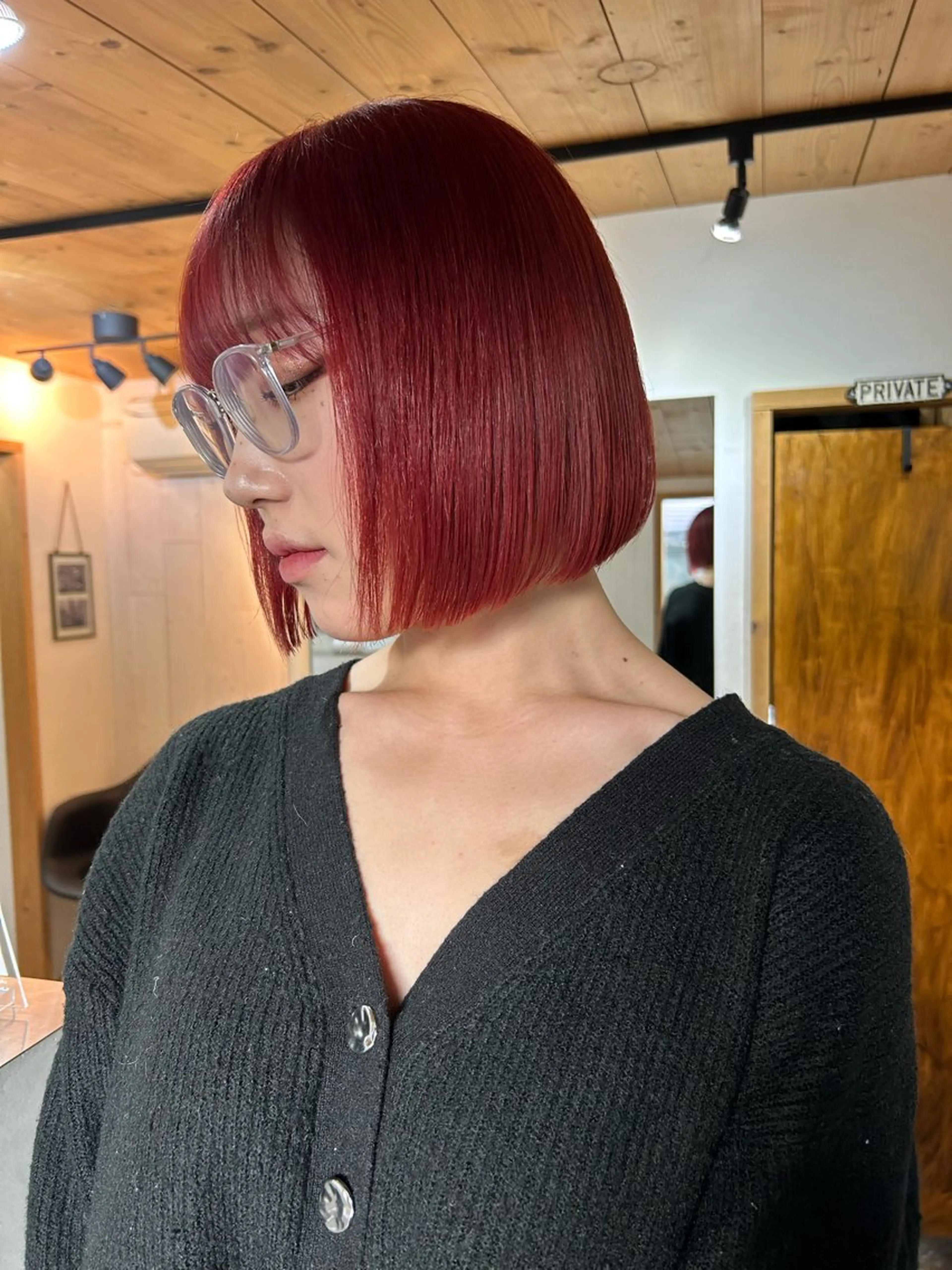 ショート カラー レッドカラー カット ヘアカラー トリートメント 🧸艶々韓国ヘア 🧁mizunaのヘアスタイル