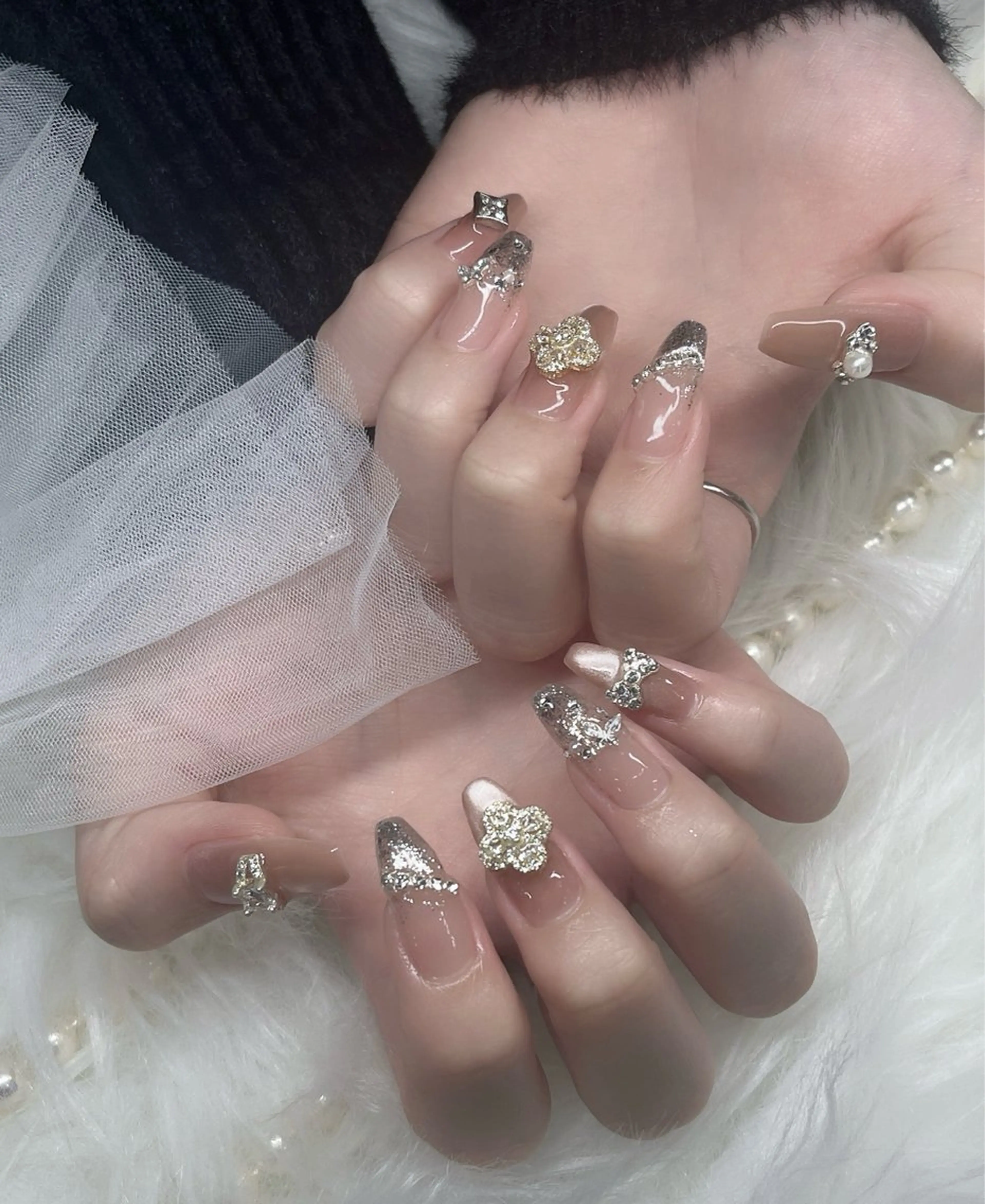 ネイル ハンドネイル YOLO NAILのネイルデザイン
