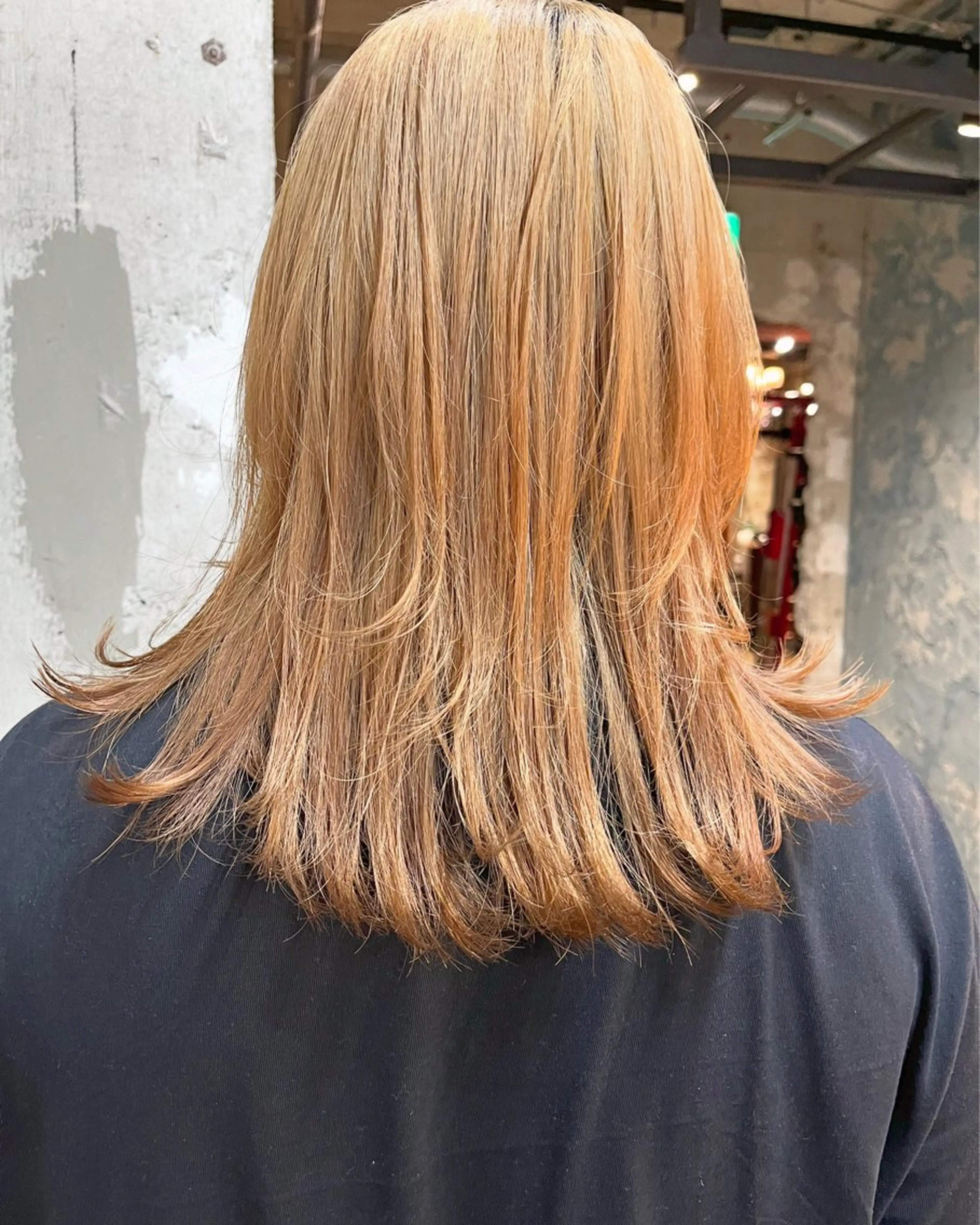 ミディアム カラー 高橋 まこのヘアスタイル